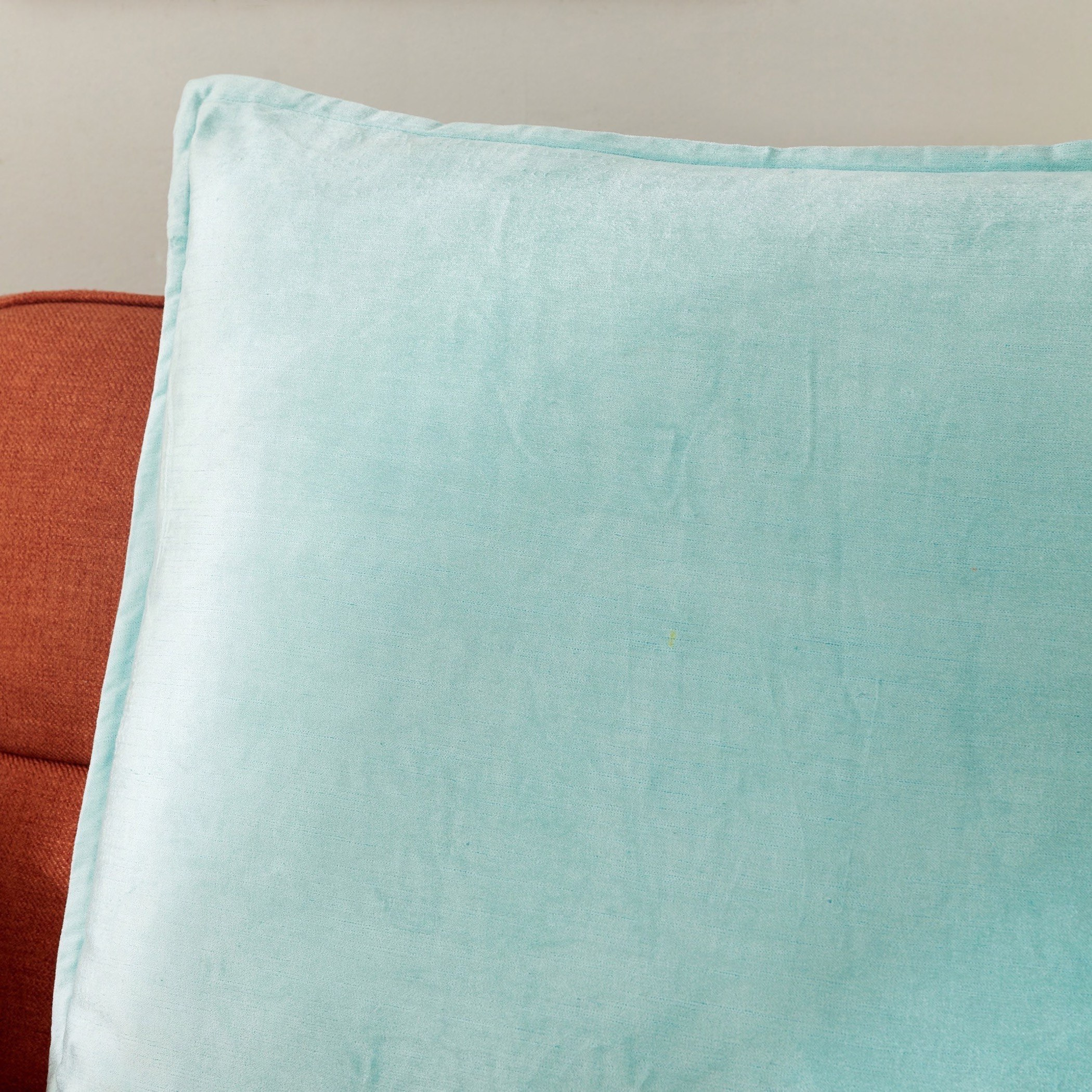 غطاء وسادة مخملي فيسكوز من جليز - 65x65 سم-hbxhomeware-cushionsandcovers-cushioncovers-image-2