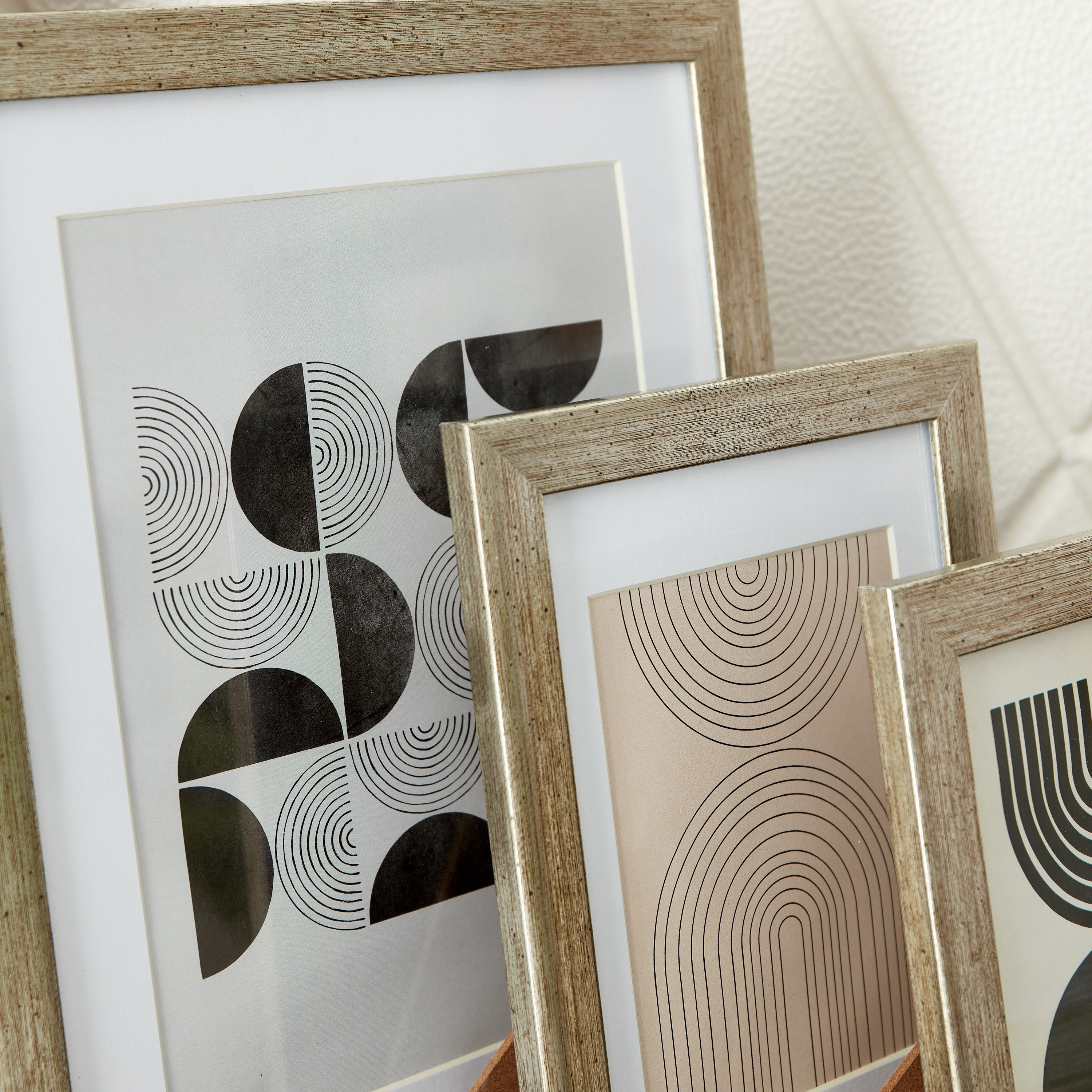 Greta 5-Piece Photo Frame Set-hbxkidsandyouth-walldecor-photoframes-image-3