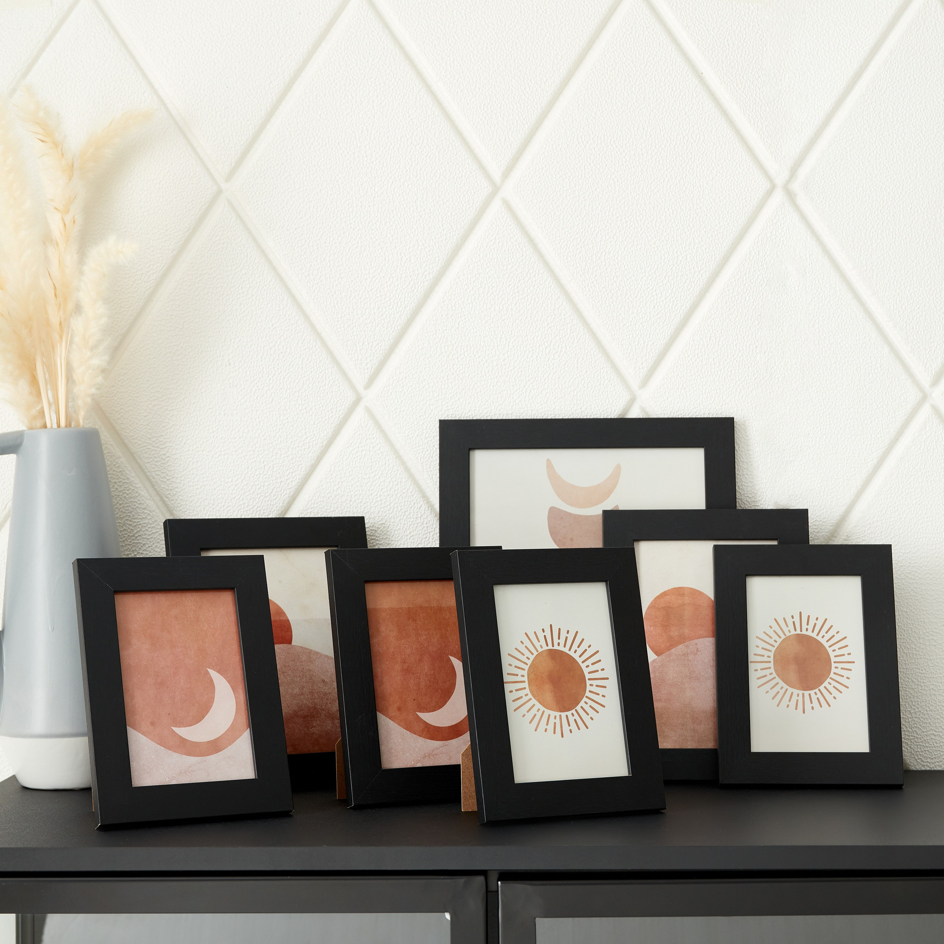 طقم براويز صور7 قطع من جريتا-hbxbedroom-decorandaccessories-photoframes-image-1