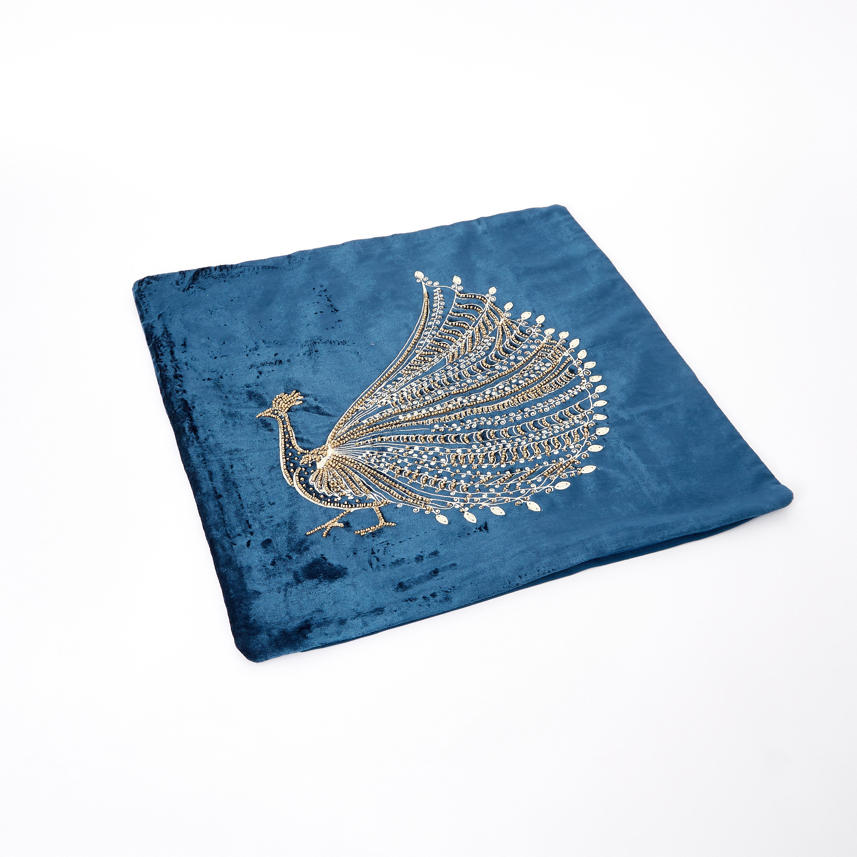 وسادة محشوة مزيّنة من بيكوك مووي - 45x45 سم-hbxlivingroom-furnishings-cushionsandcovers-filledcushions-image-5