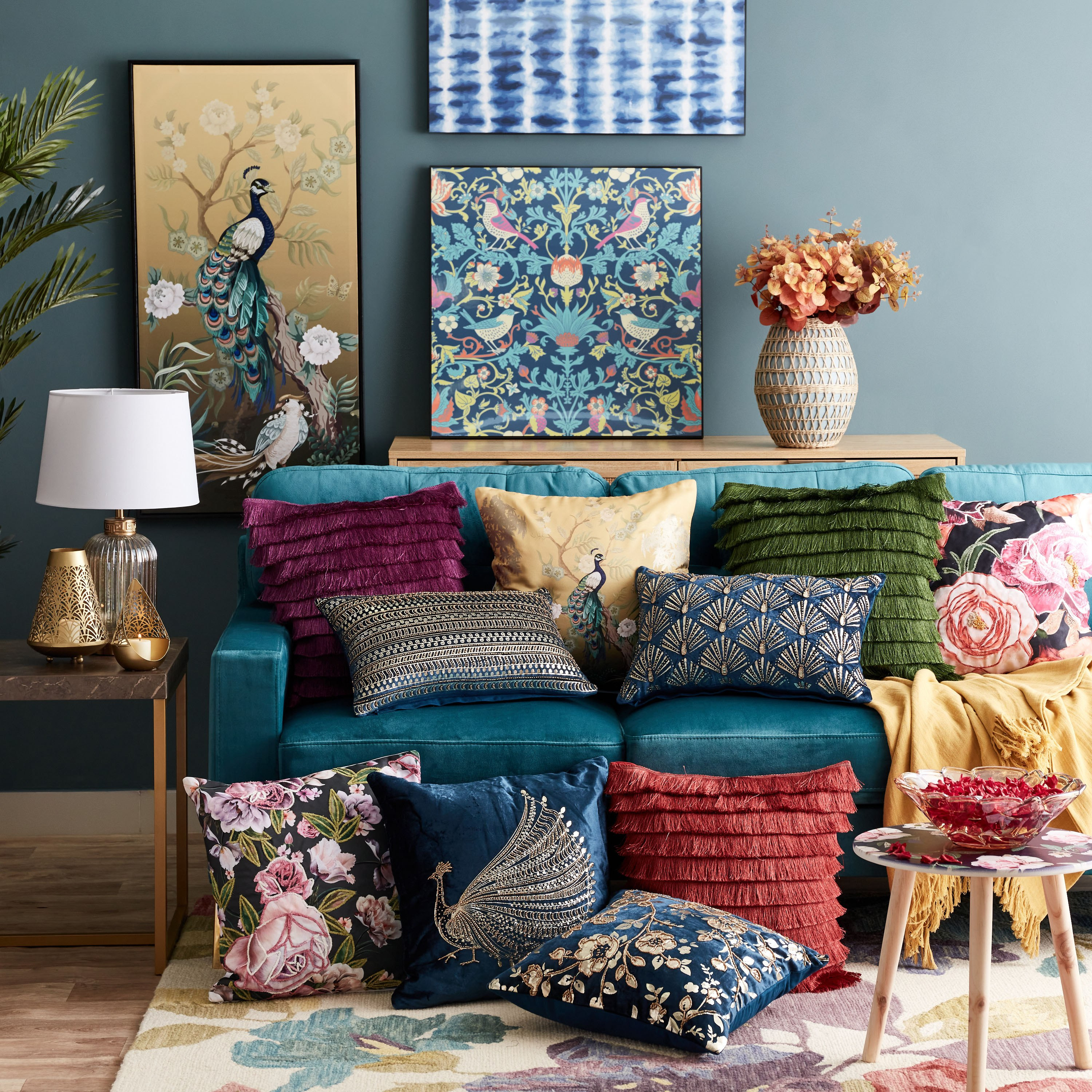 وسادة محشوة مزيّنة من بيكوك أورلا - 30x50 سم-hbxlivingroom-furnishings-cushionsandcovers-filledcushions-image-4