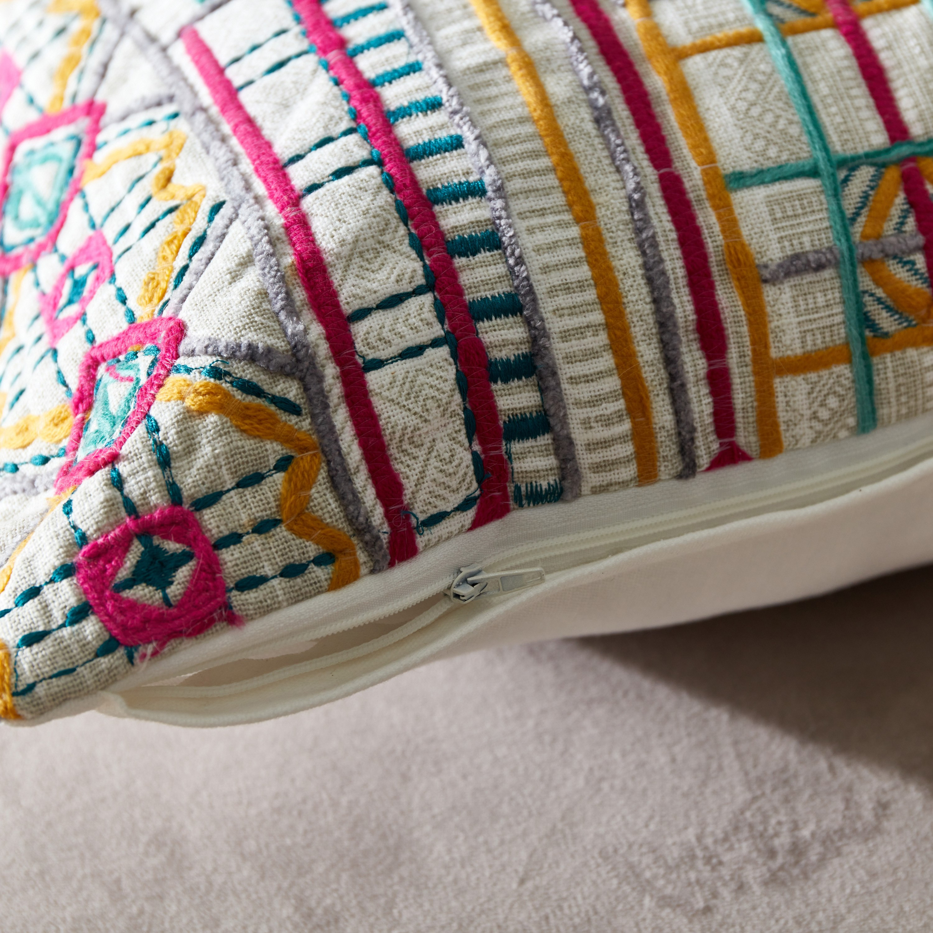 غطاء وسادة مزين من بوهو فلينت - 45x45 سم-hbxhomeware-cushionsandcovers-cushioncovers-image-3