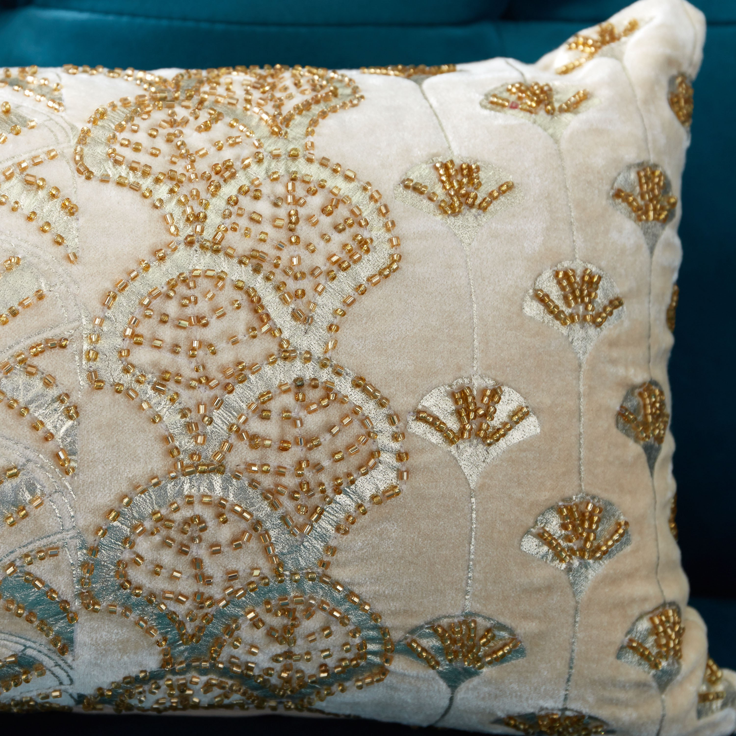 وسادة محشوة مزينة ستيلان من مافريك - 30x50 سم-hbxlivingroom-furnishings-cushionsandcovers-filledcushions-image-2
