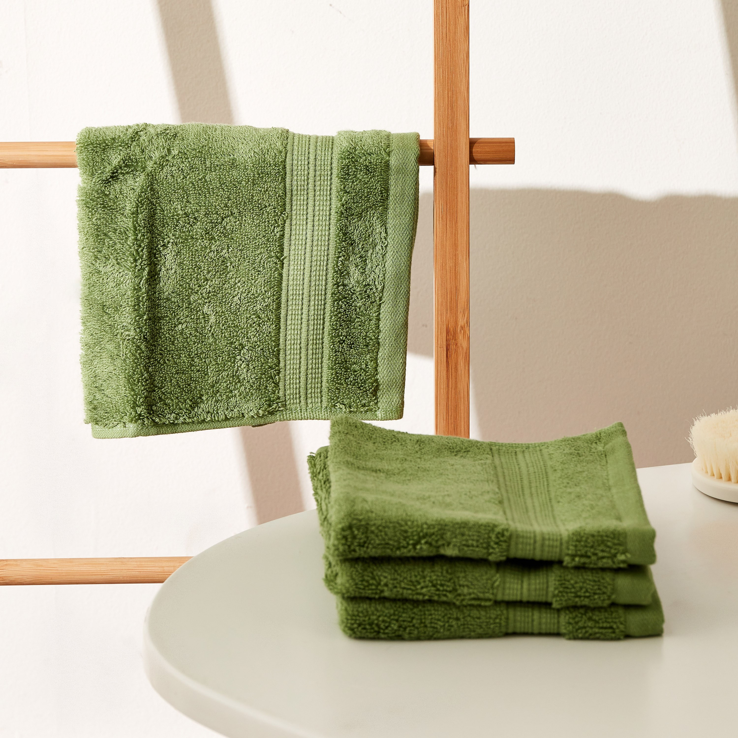 Air Rich 4-Piece Face Towel Set - 30x30 cm-hbxbathroom-bathroomtextiles-image-1