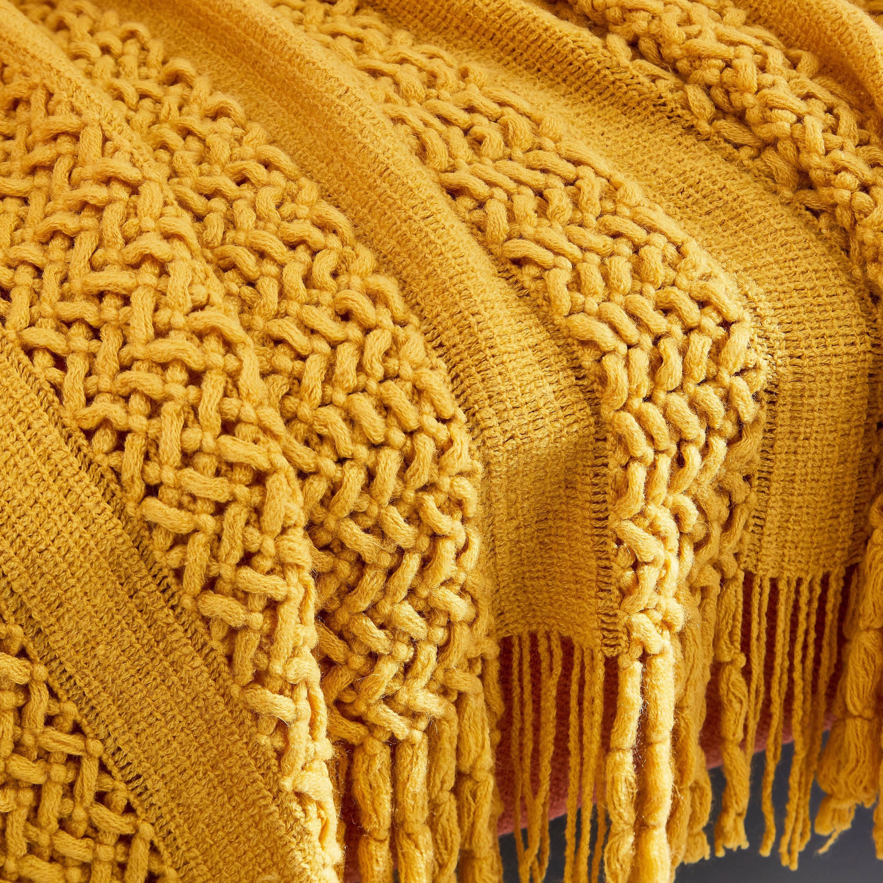 بطّانية خفيفة أكريليك من أبرينا - 130x170 سم-hbxhomeware-hbxbedroom-image-2