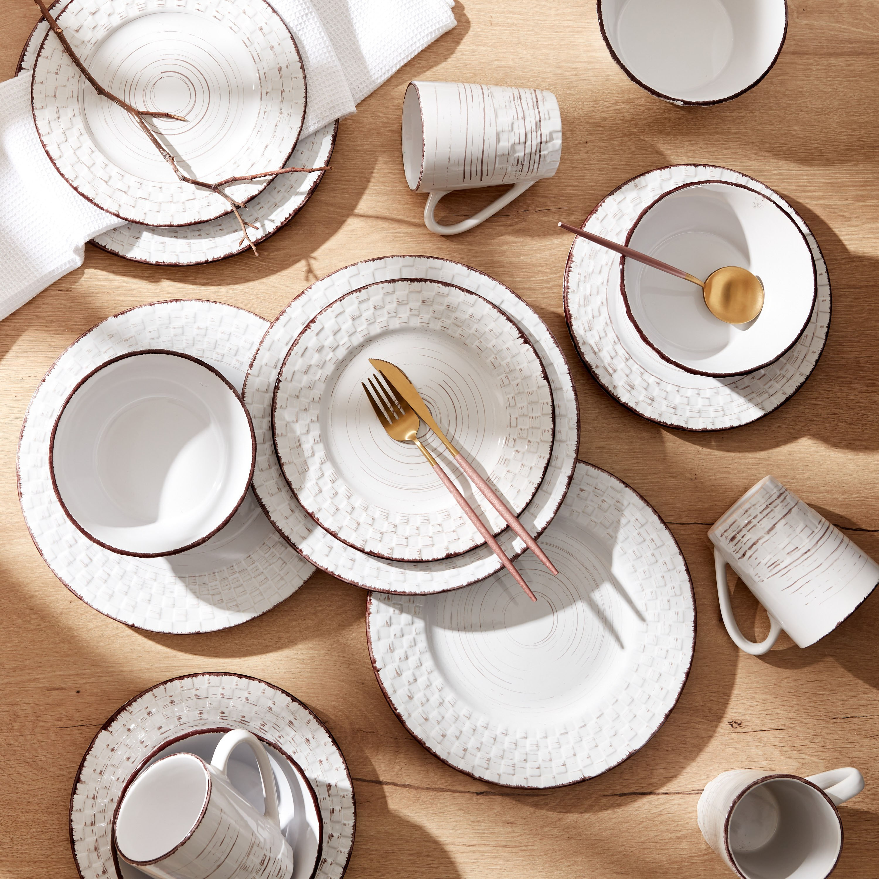 طقم عشاء 16 قطعة من تمبر-hbxhomeware-hbxkitchen-image-7
