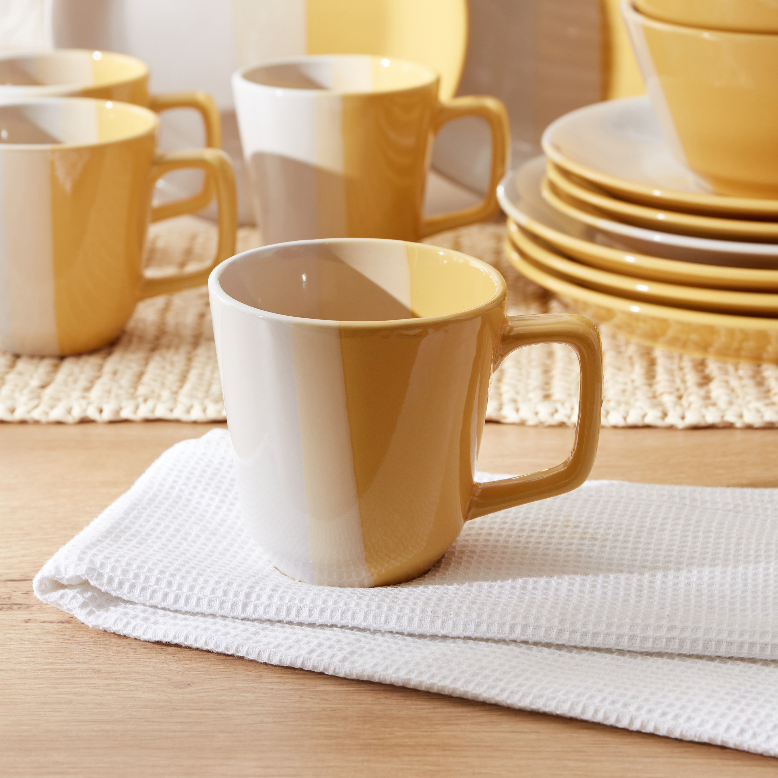 طقم عشاء 16 قطعة من أورورا-hbxhomeware-hbxkitchen-image-2