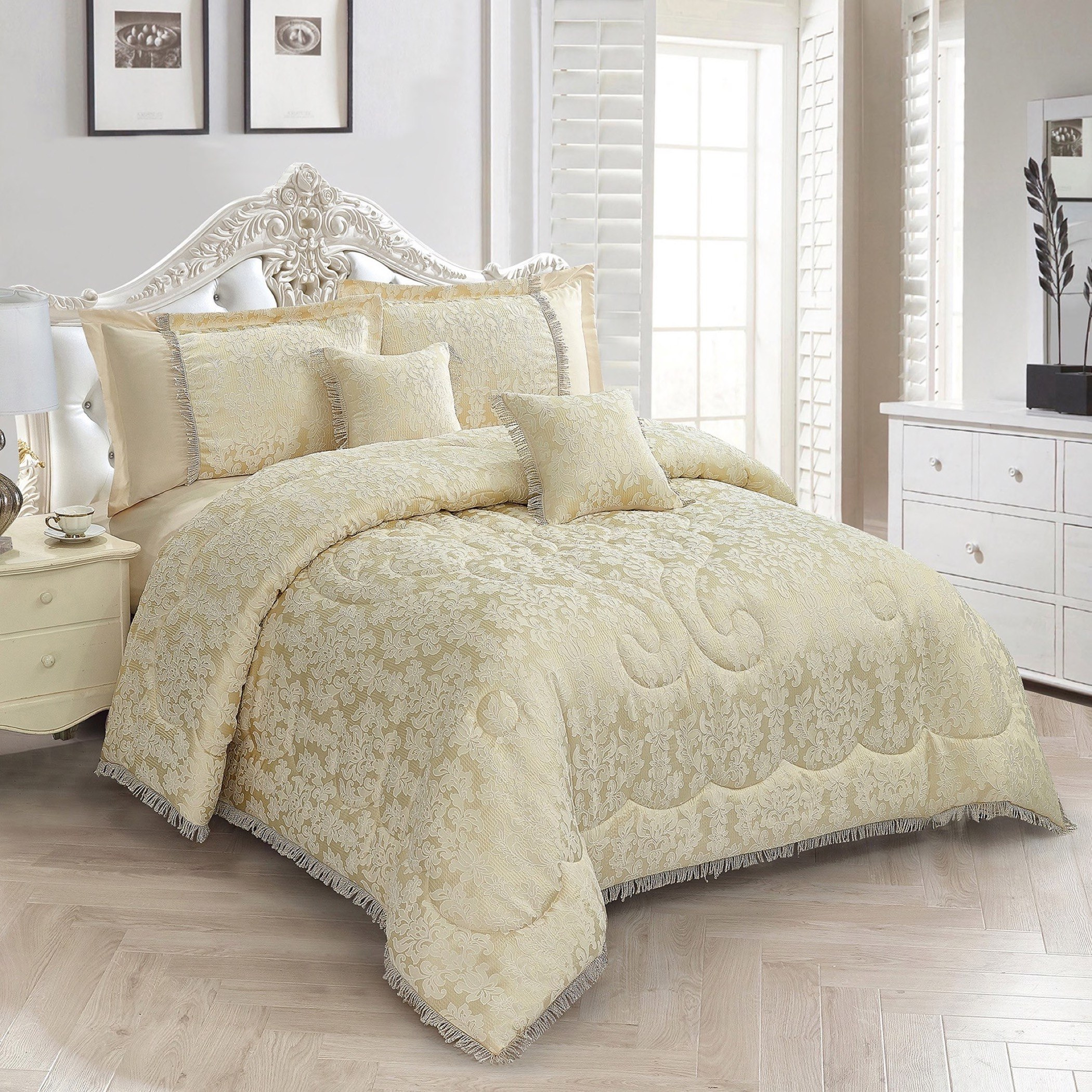 طقم لحاف كينج جاكار 5 قطع من إيزابيلا شنيل - 220x240 سم-hbxhomeware-hbxdecorandfurnishings-image-1