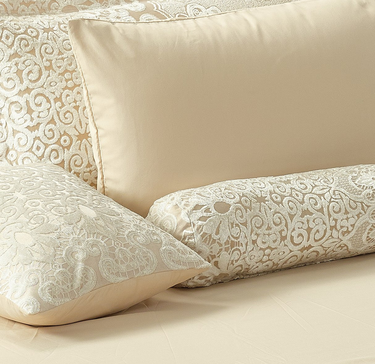 طقم لحاف كينج جاكار 10 قطع من إيزابيلا شنيل - 220x240 سم-PROMO_HB_AE_B1G1_250925-image-3