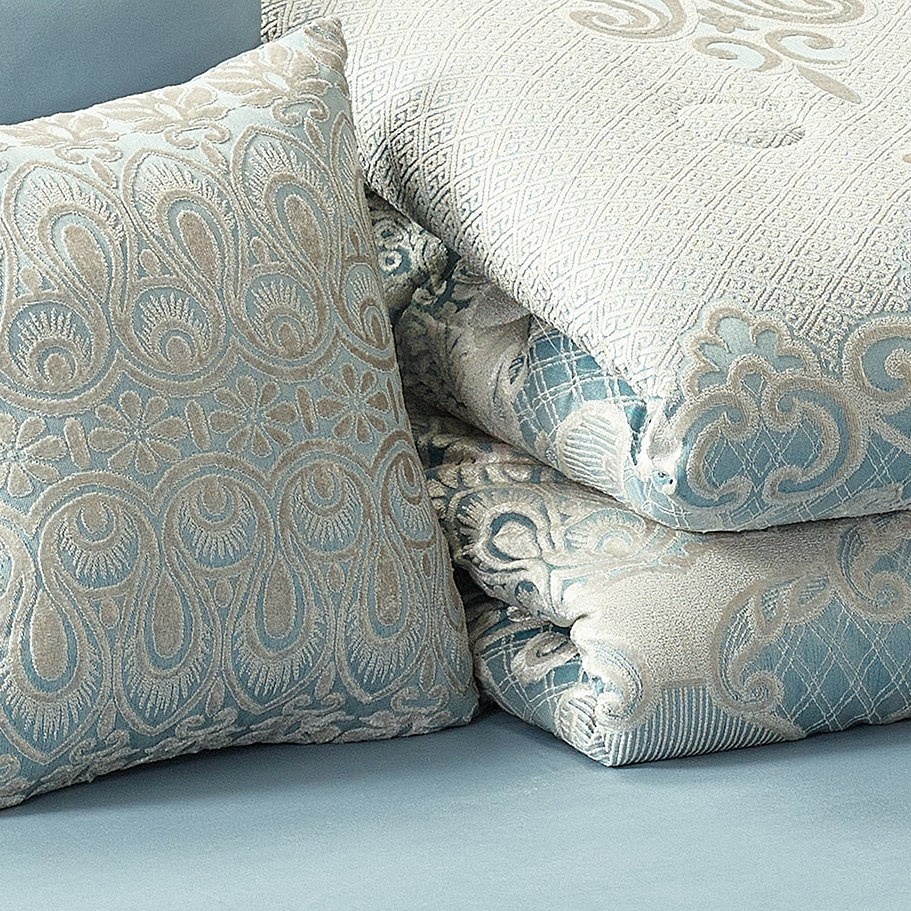 طقم لحاف كينج جاكار 5 قطع من آميليا شنيل - 220x240 سم-hbxhomeware-hbxdecorandfurnishings-image-2