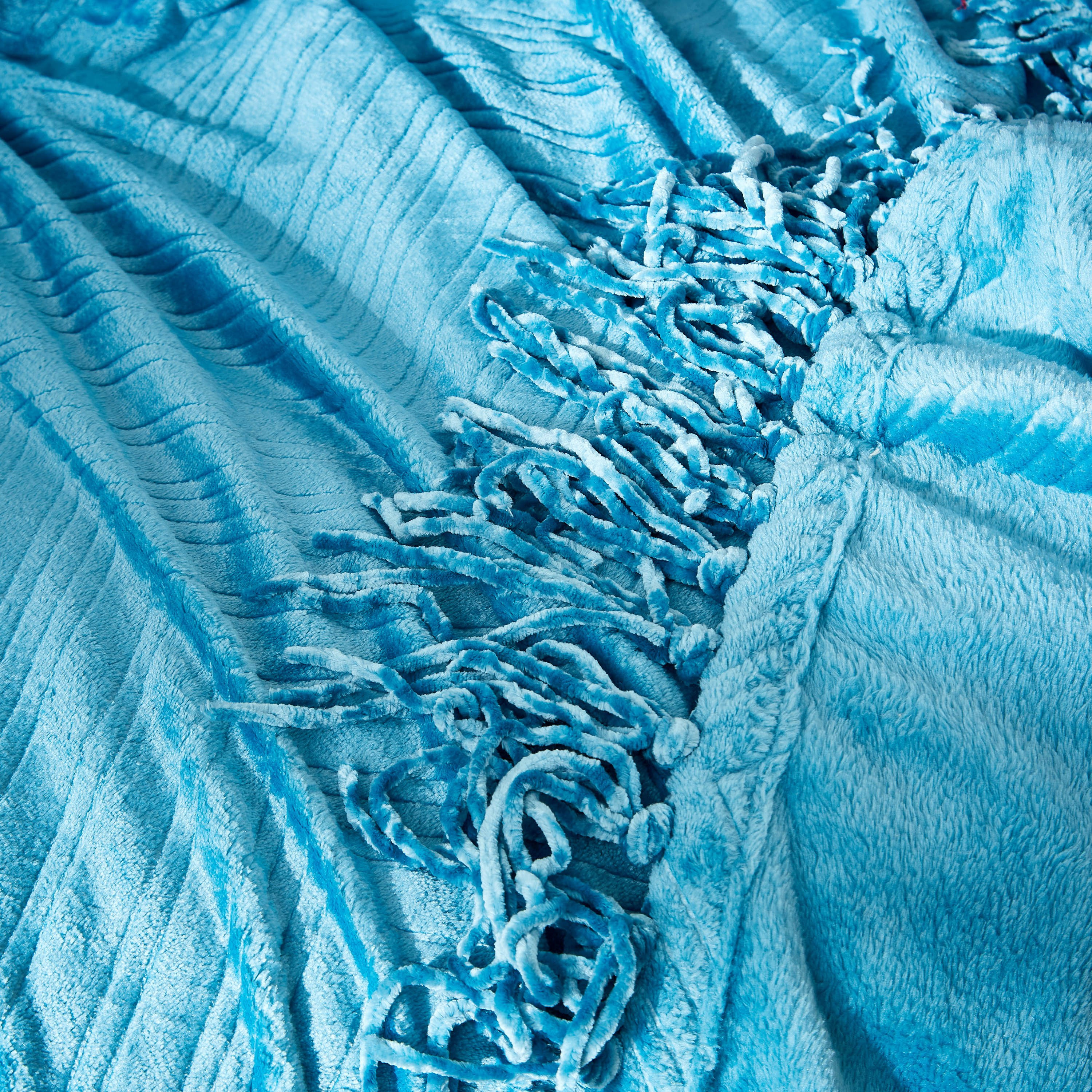 بطانية خفيفة فلانيل منقوشة سادة من لافيش- 130×180 سم-hbxhomeware-hbxbedroom-image-2
