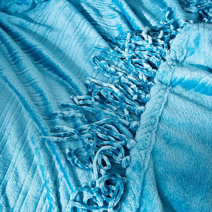 Lavish Embossed Solid Flannel Throw - 130x180 cms
