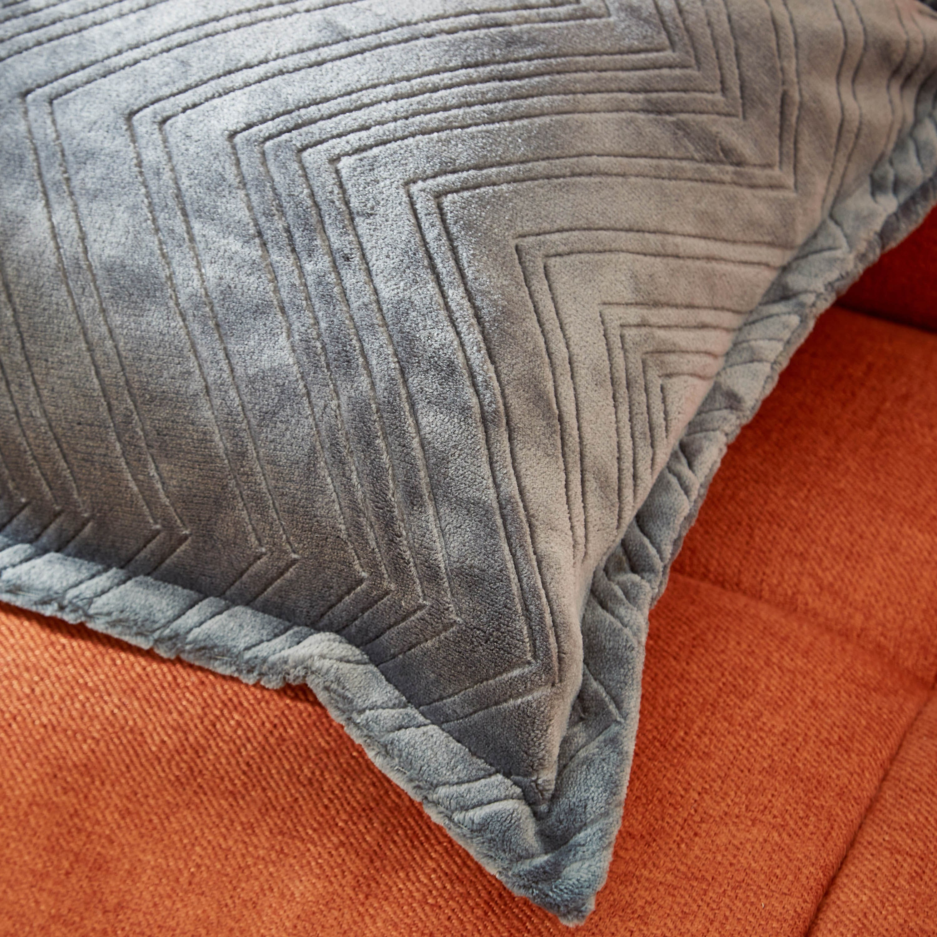 Lavish Embossed Solid Flannel Cushion Cover - 45x45 cm-hbxhomeware-cushionsandcovers-cushioncovers-image-2