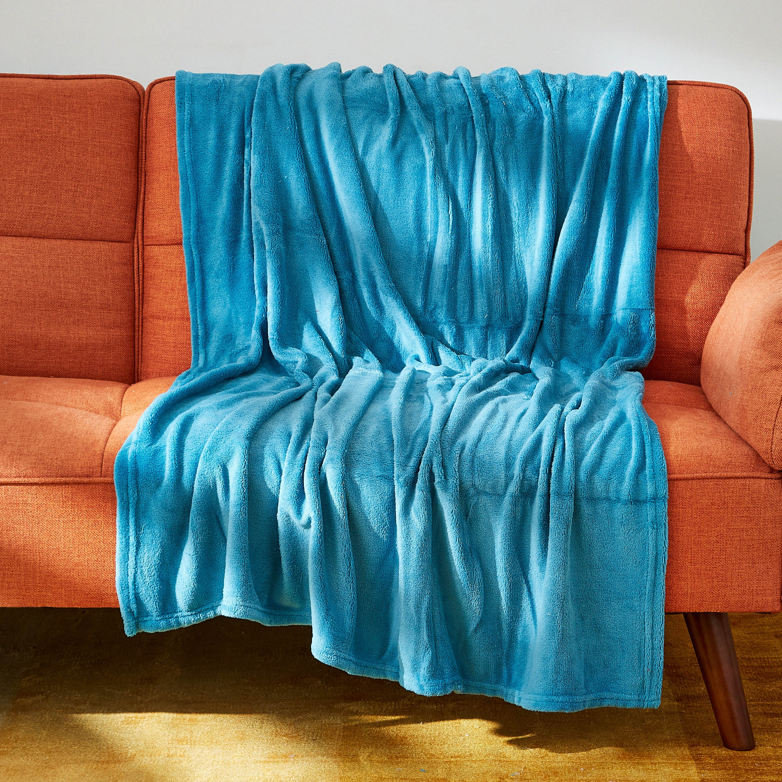بطانيّة خفيفة صوف كورال سادة من أونتاريو - 120x170 سم-hbxhomeware-hbxbedroom-image-1
