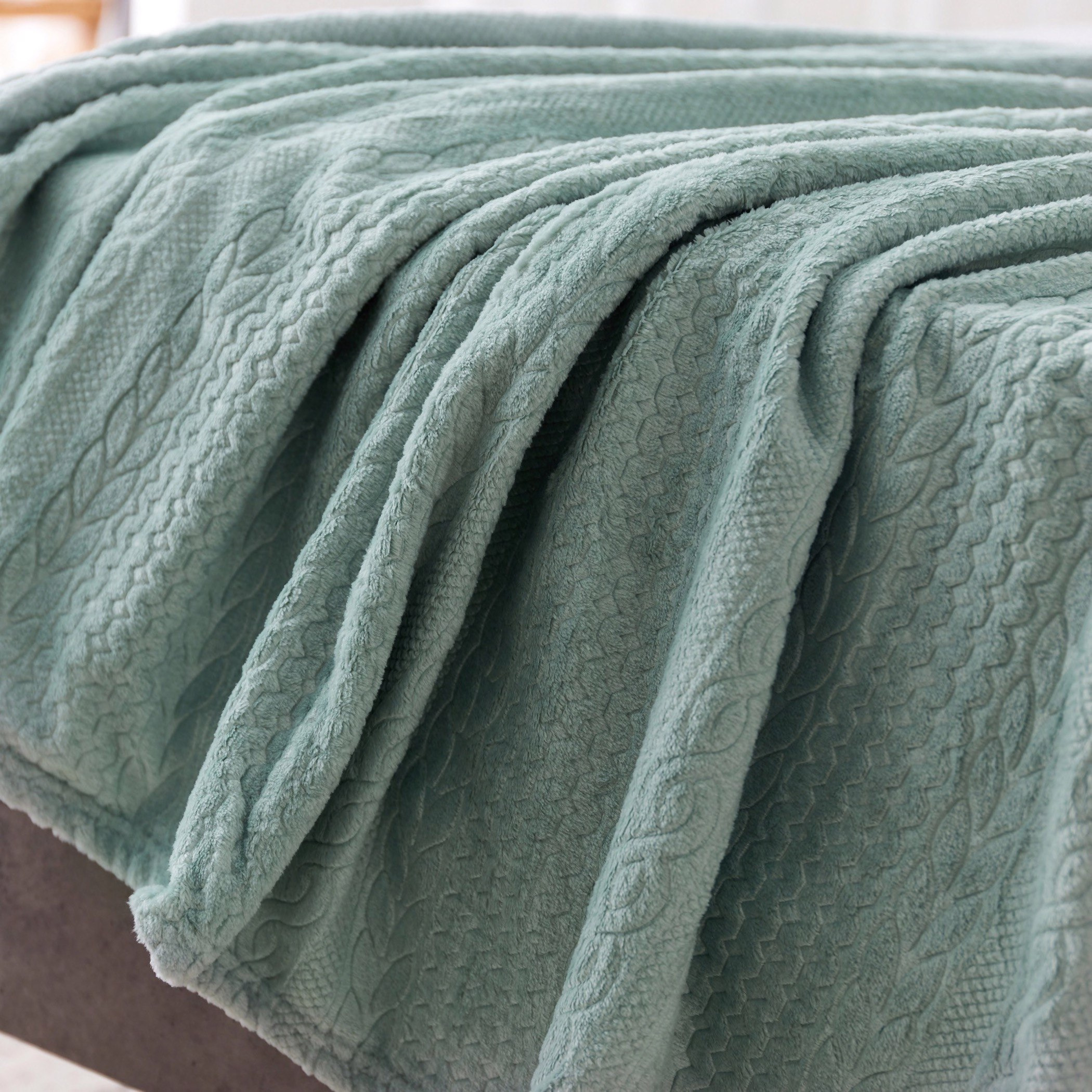 بطانية فلانيل فردية منحوتة من ميلان - 140x200 سم-hbxhomeware-hbxbedroom-image-4