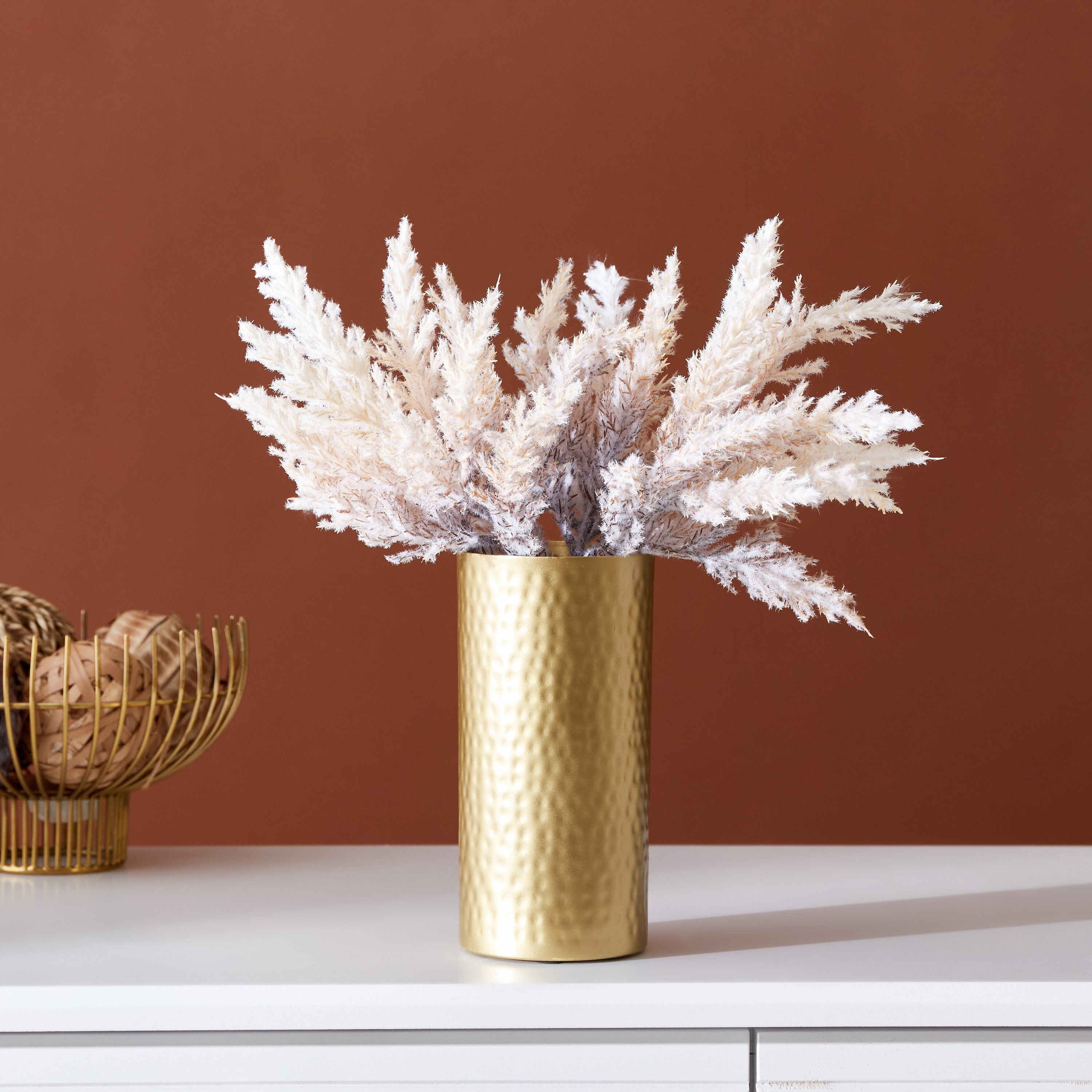 مزهرية أسطوانية مطروقة معدنية من مودرن - 9x9x17.5 سم-hbxbedroom-decorandaccessories-vases-image-2