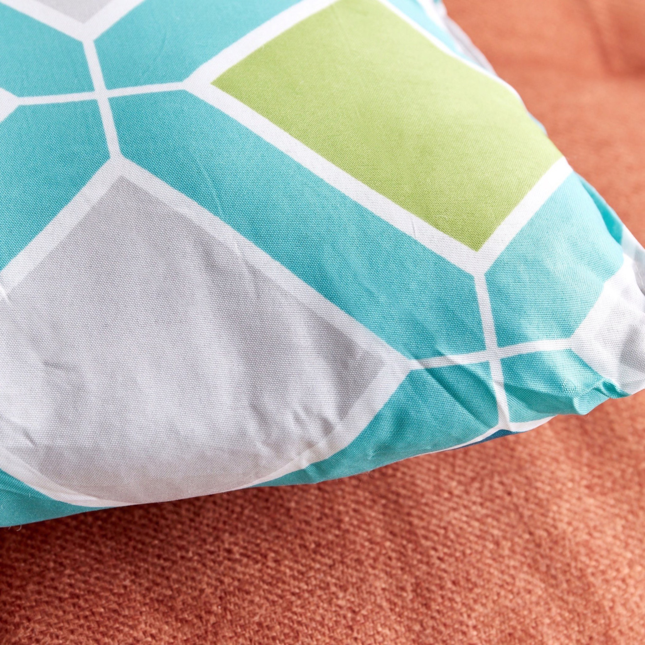 وسادة محشوة بطبعات هندسيّة - 40x40 سم-hbxlivingroom-furnishings-cushionsandcovers-filledcushions-image-3