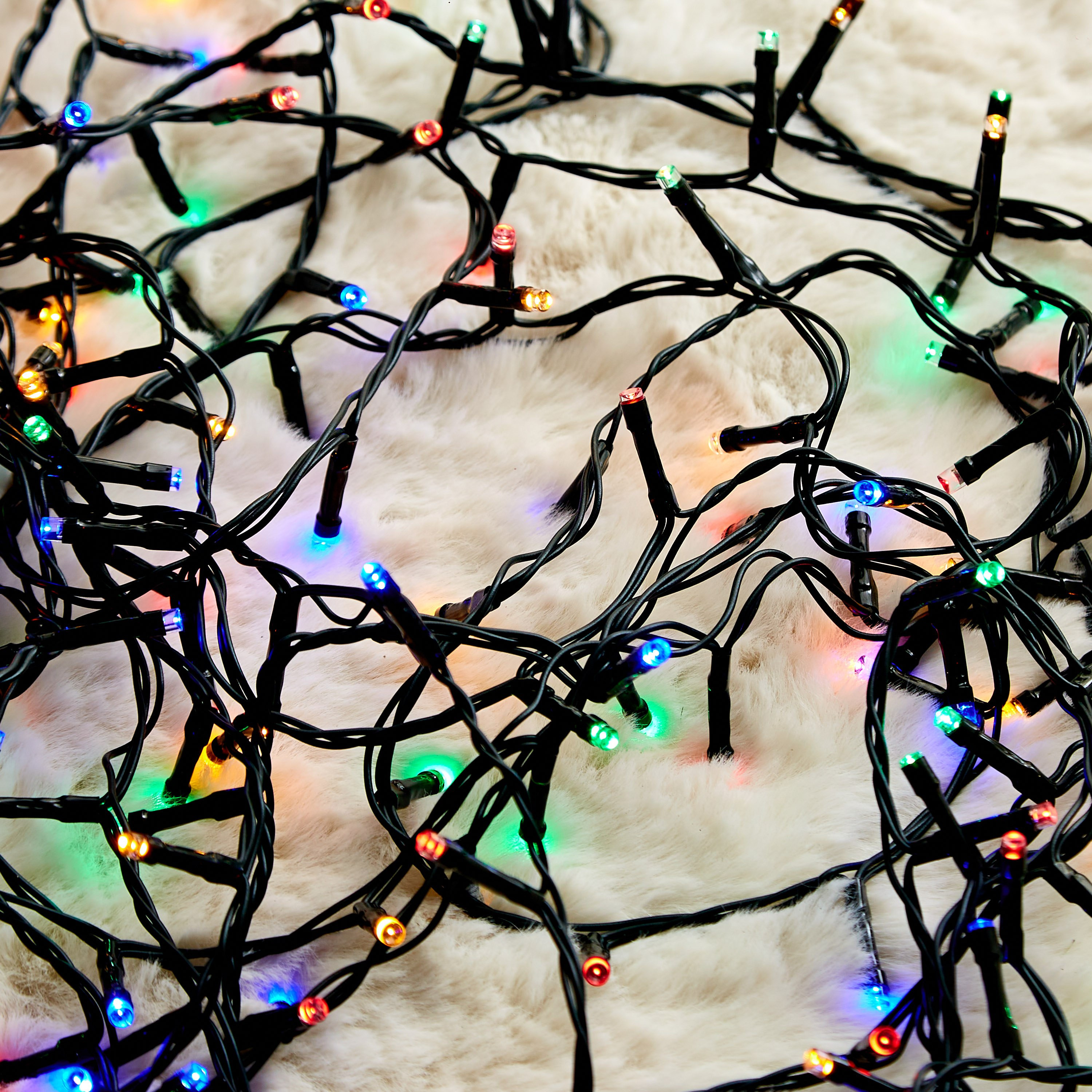 شريط إضاءة 200 لمبة أل إي دي من ألاسكا - 200 سم-hbxdiningroom-lighting-decorativesandstringlights-image-2