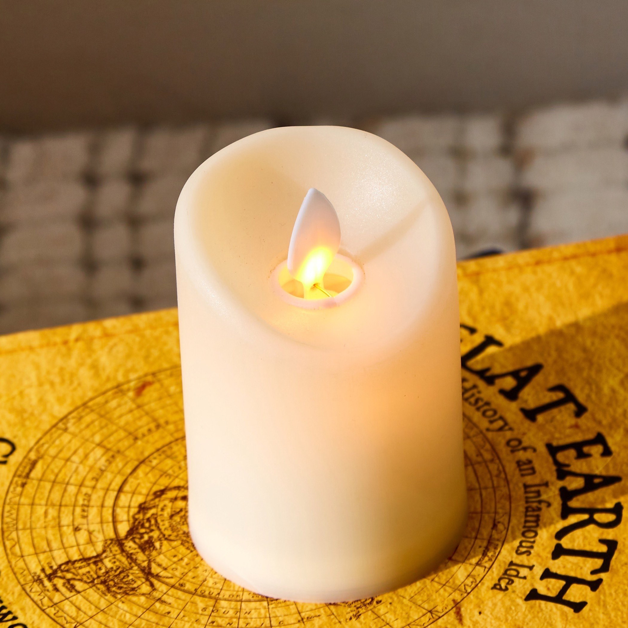 شمعة إل إي دي بشعلة متحركة بلاستيك من ألاسكا-hbxhomeware-lighting-decorativesandstringlights-image-3