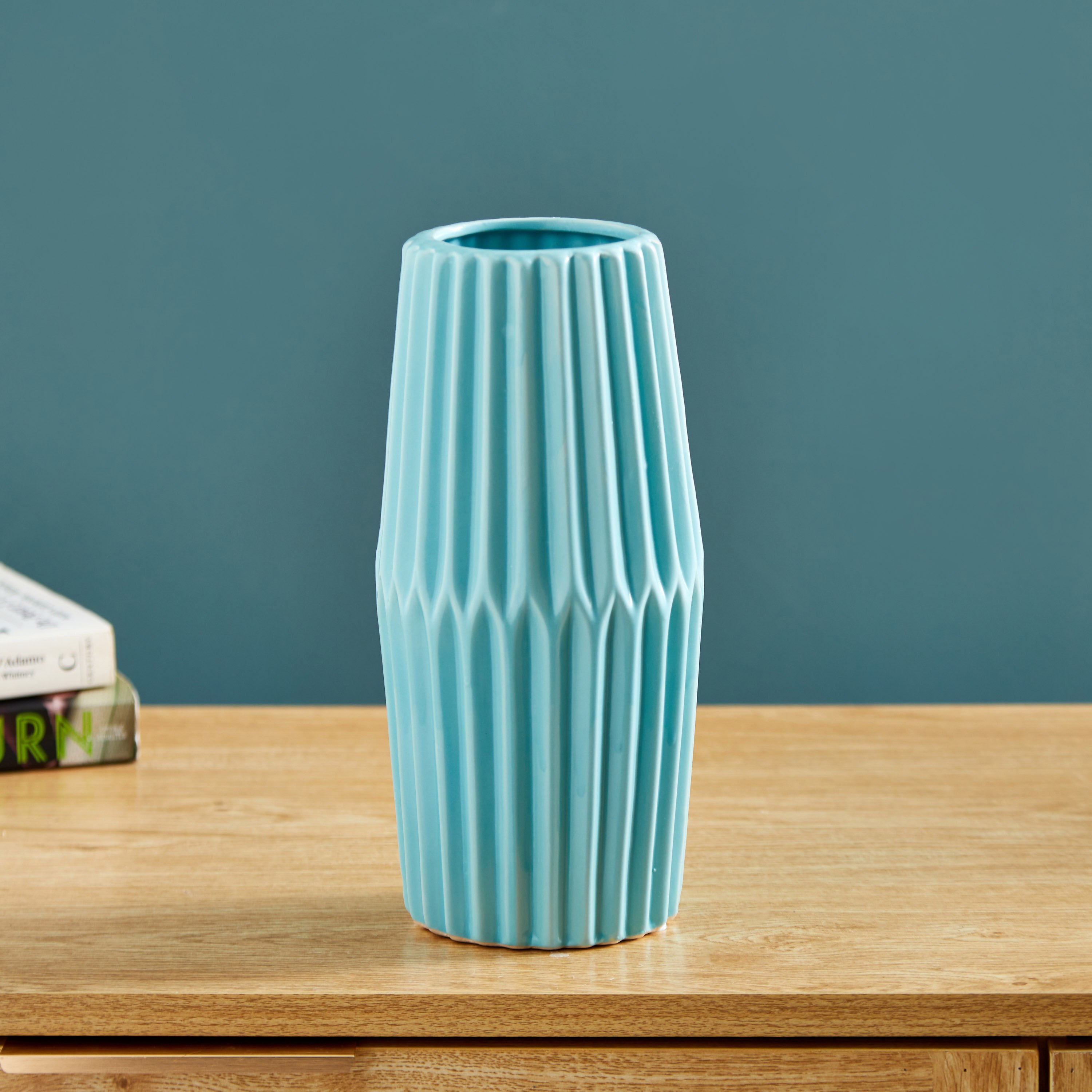 مزهرية سيراميك كبيرة من سافير - 12x12x25 سم-hbxbedroom-decorandaccessories-vases-image-2