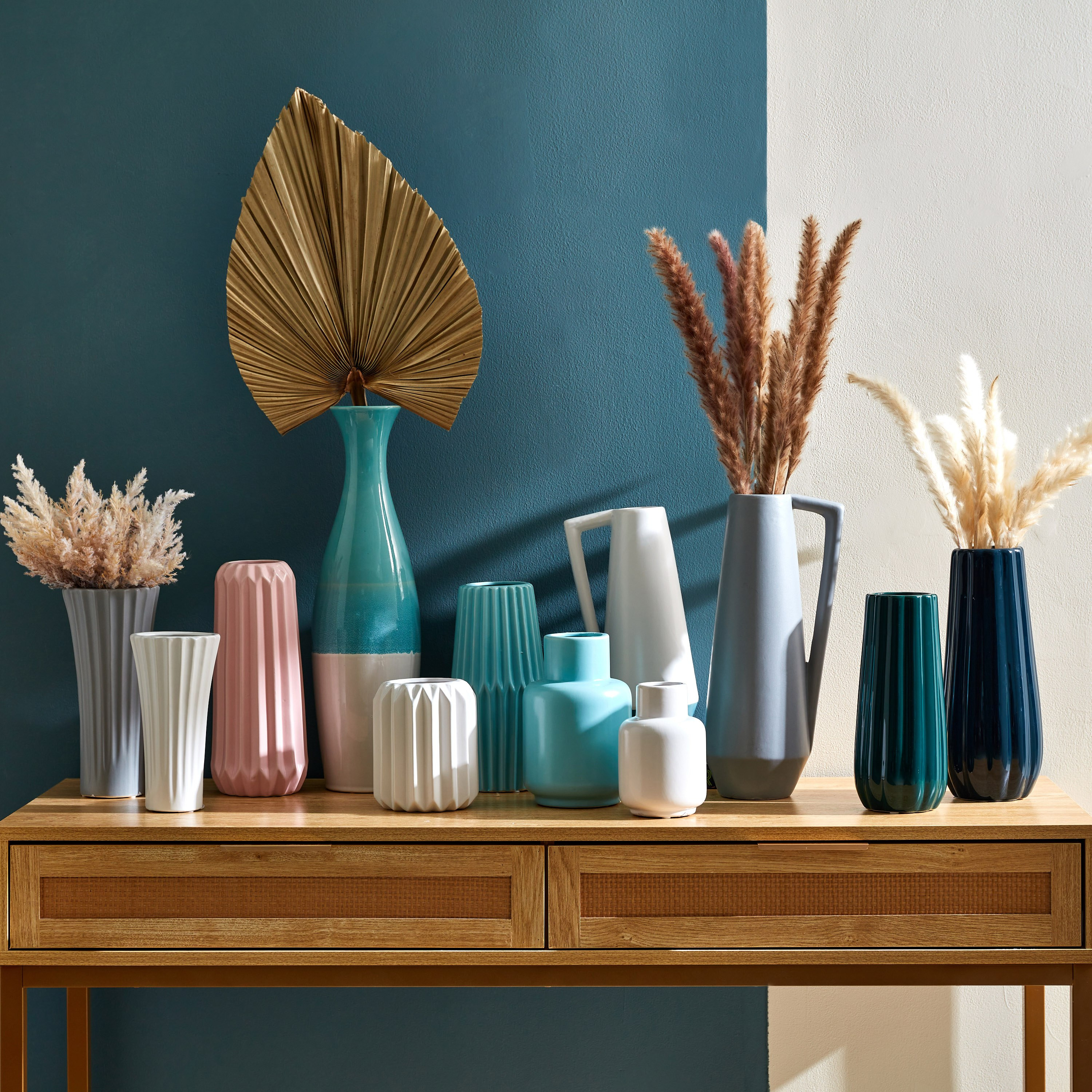 مزهرية سيراميك كبيرة من سافير - 12x12x25 سم-hbxbedroom-decorandaccessories-vases-image-4
