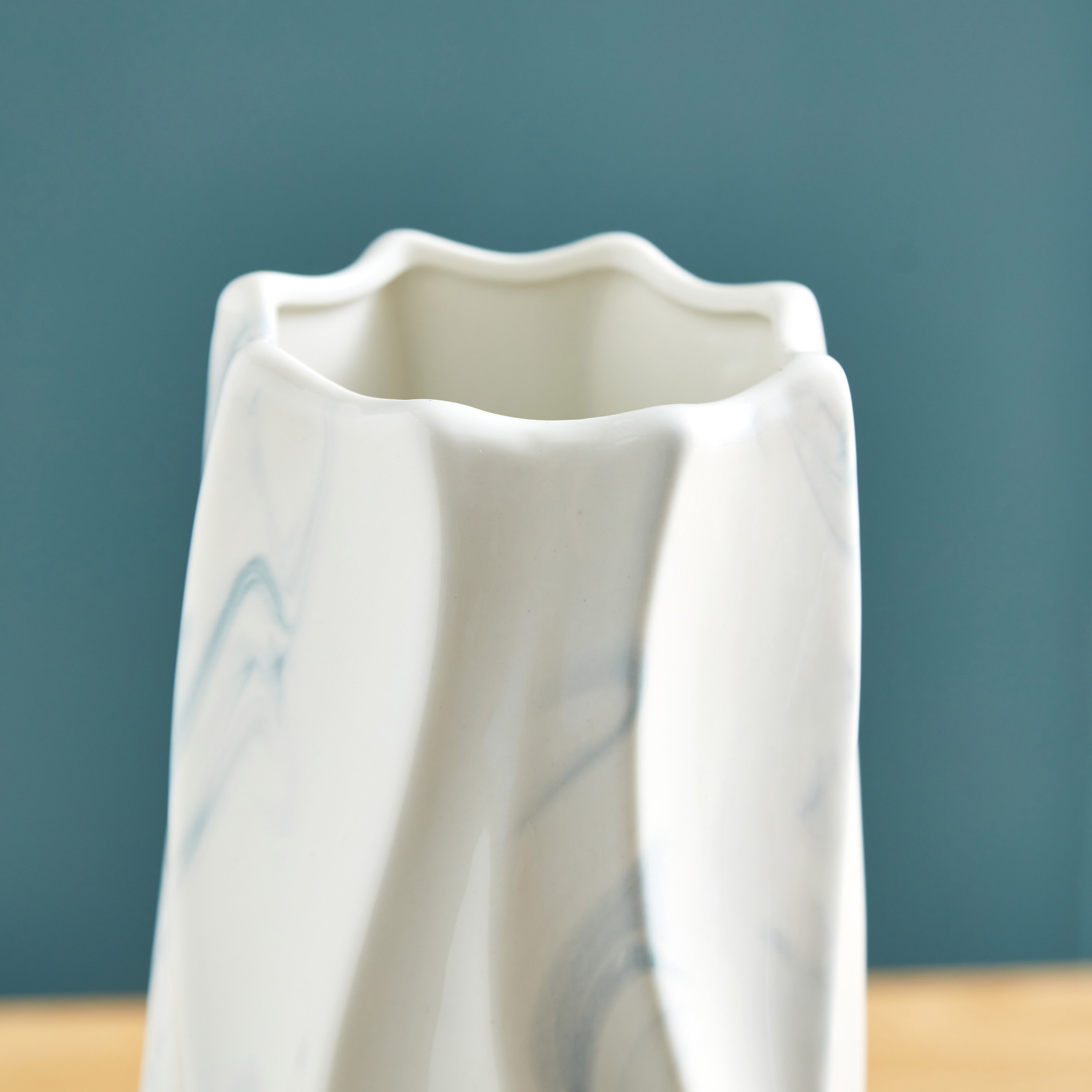 Sapphire Ceramic Organic Marbling Small Vase - 12.5x12.5x27 cm-hbxbedroom-decorandaccessories-vases-image-3