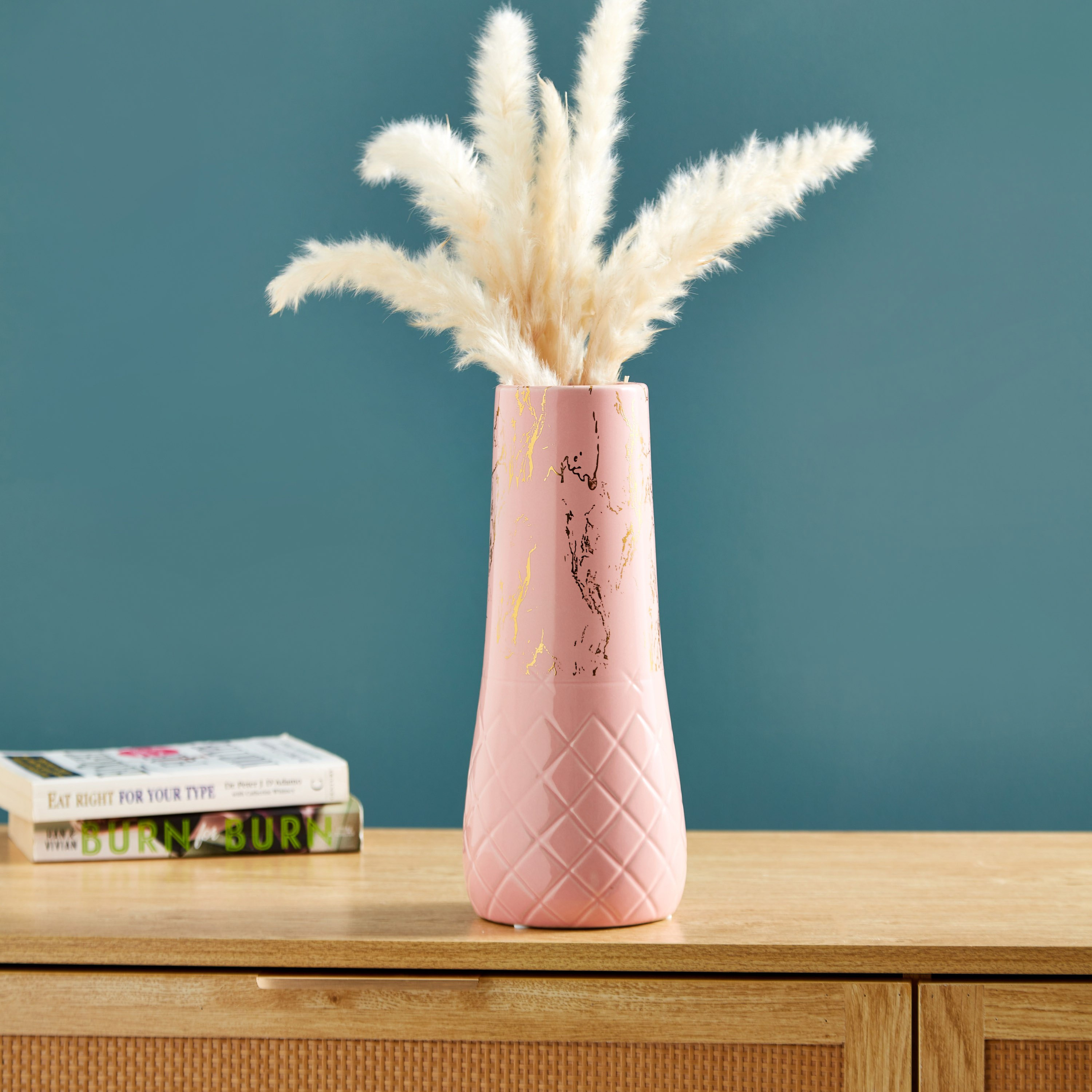 مزهرية سيراميك كبيرة بارزة الملمس من سافير - 12x12x29 سم-hbxbedroom-decorandaccessories-vases-image-1