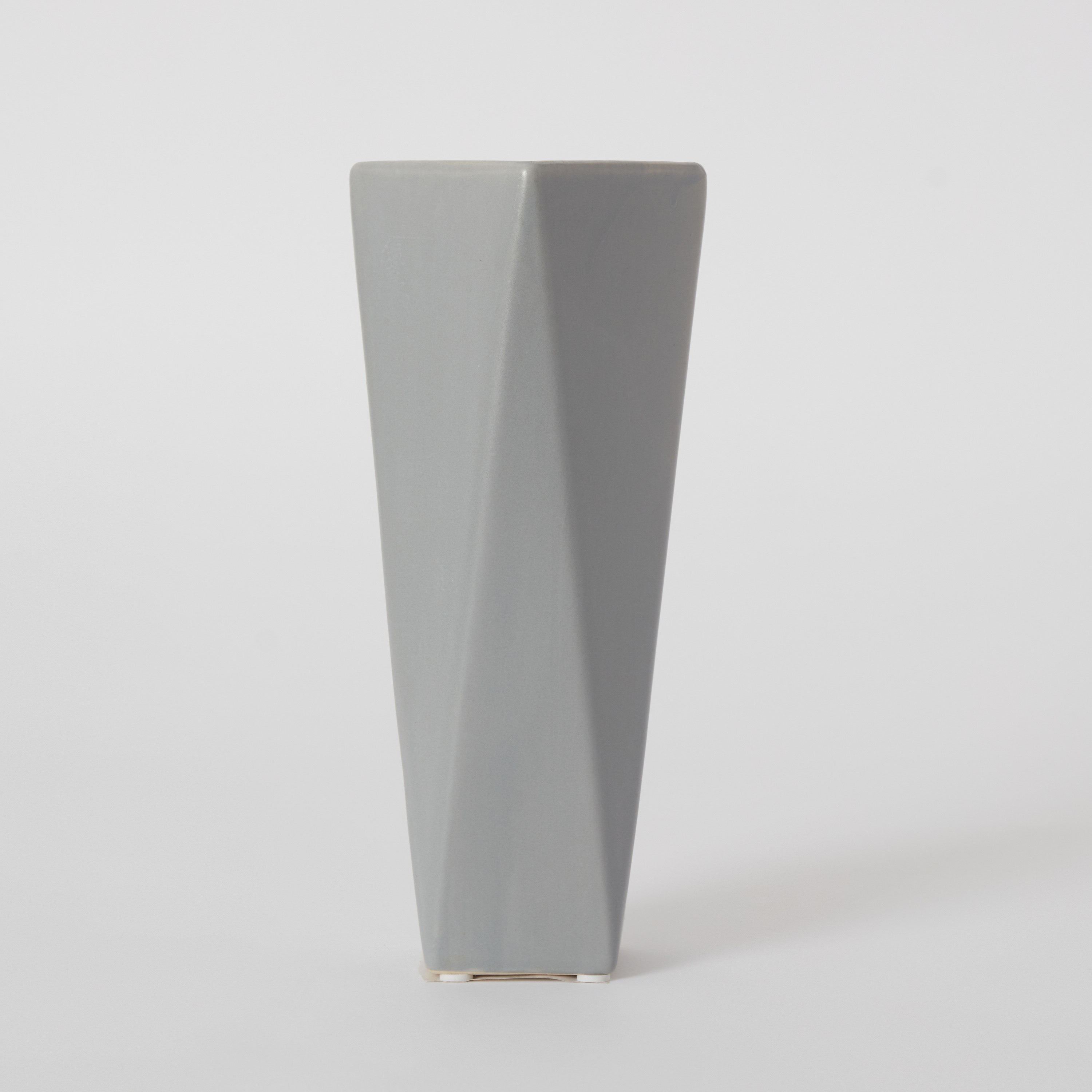 Sapphire Ceramic Angular Vase - 10x10x25 cm-hbxbedroom-decorandaccessories-vases-image-5