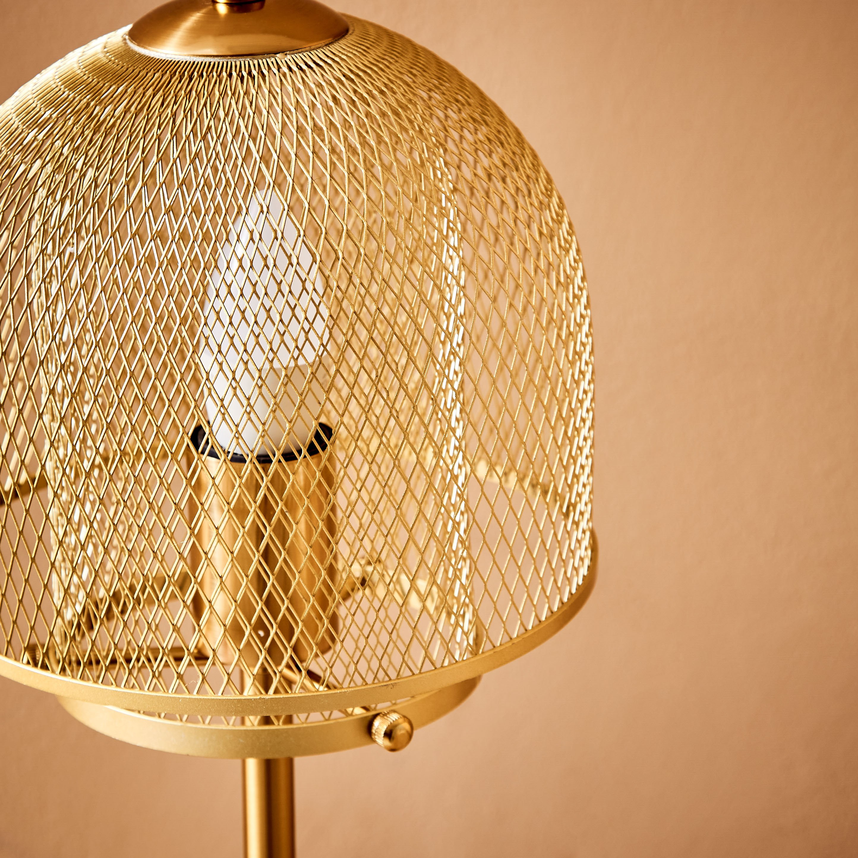 مصباح طاولة شبكي من إلما - 45x21 سم-hbxlivingroom-lighting-tablelamps-image-4