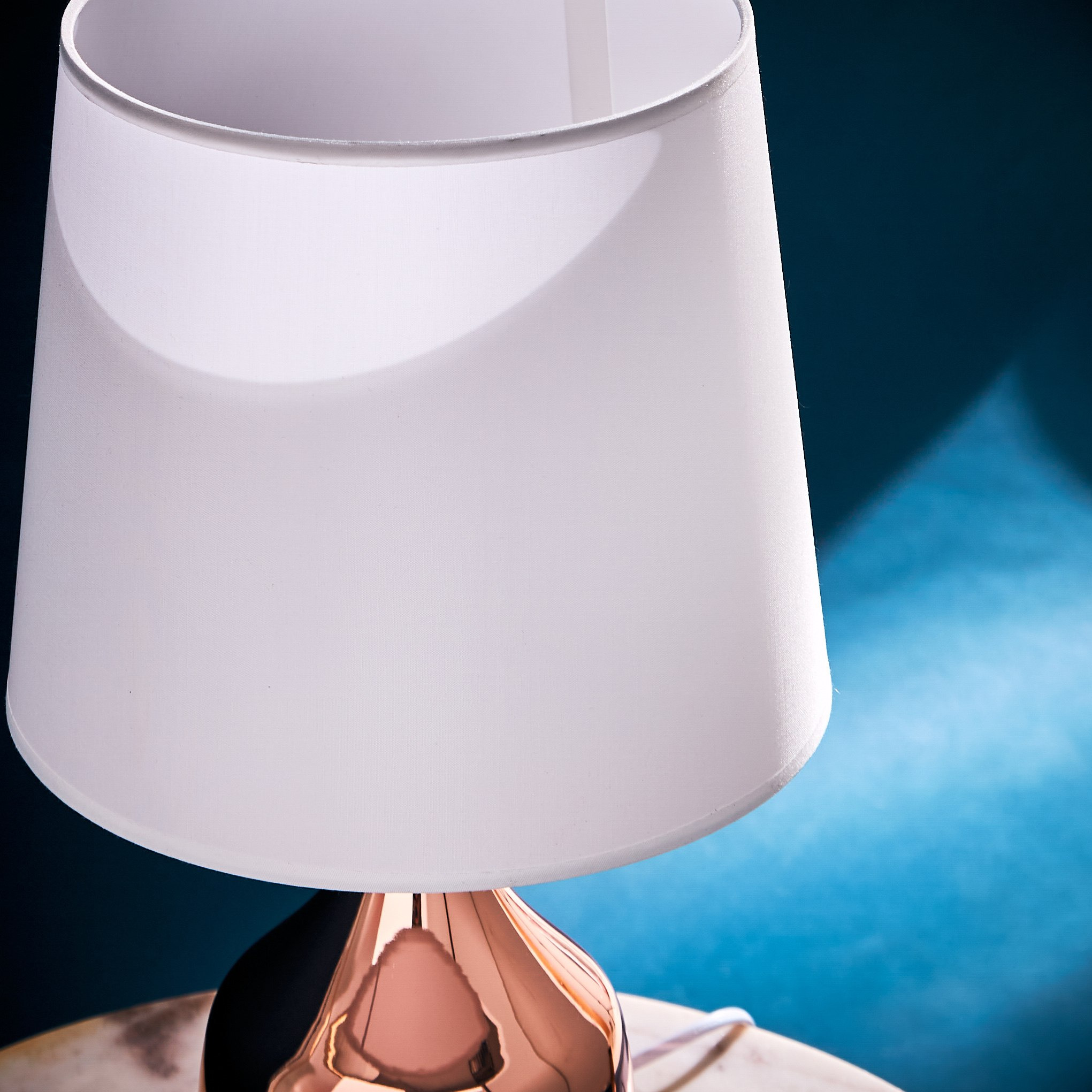 مصباح طاولة من إلما لاستر - 20x48 سم-hbxlivingroom-lighting-tablelamps-image-3