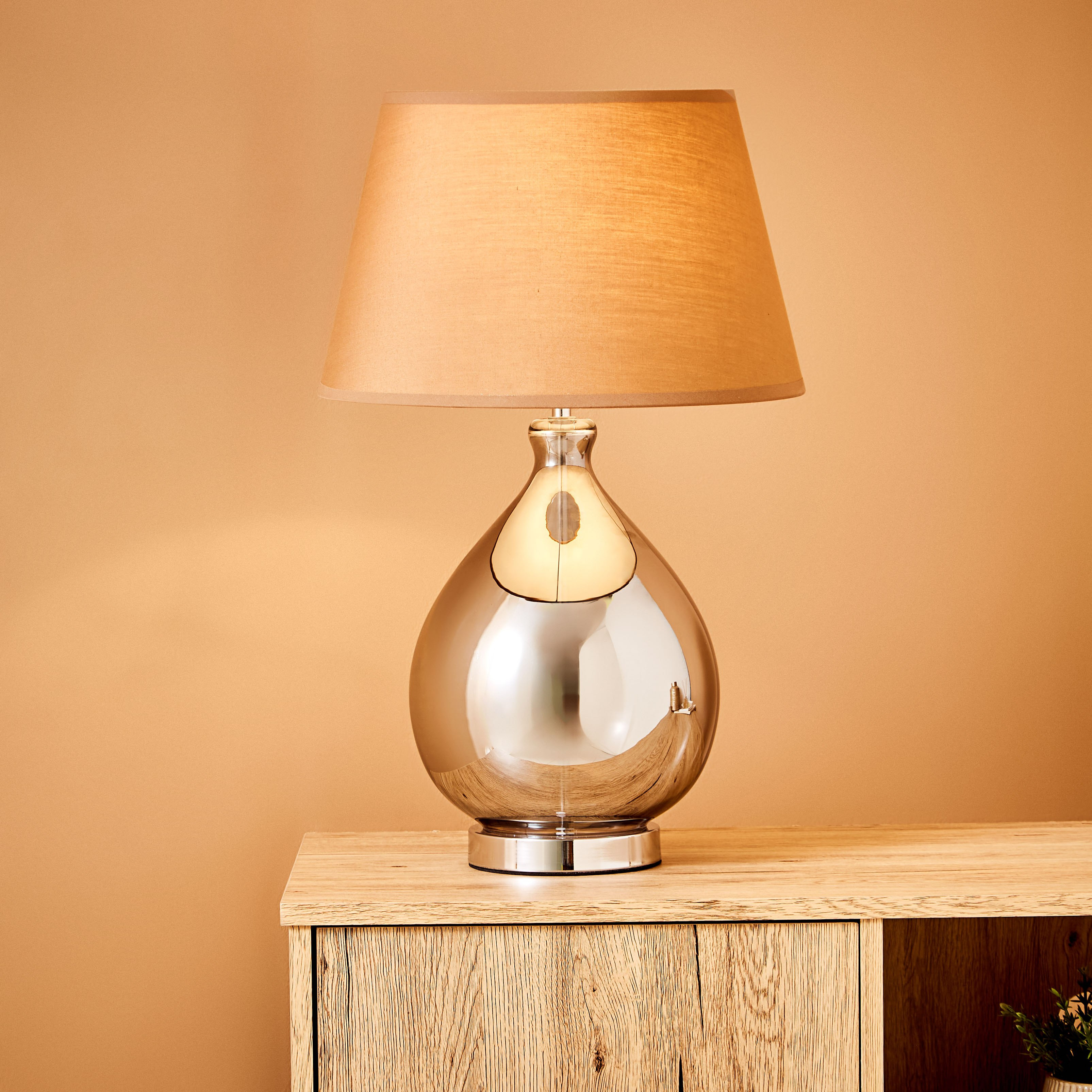 مصباح طاولة زجاج من إلما - 36x58 سم-hbxlivingroom-lighting-tablelamps-image-2