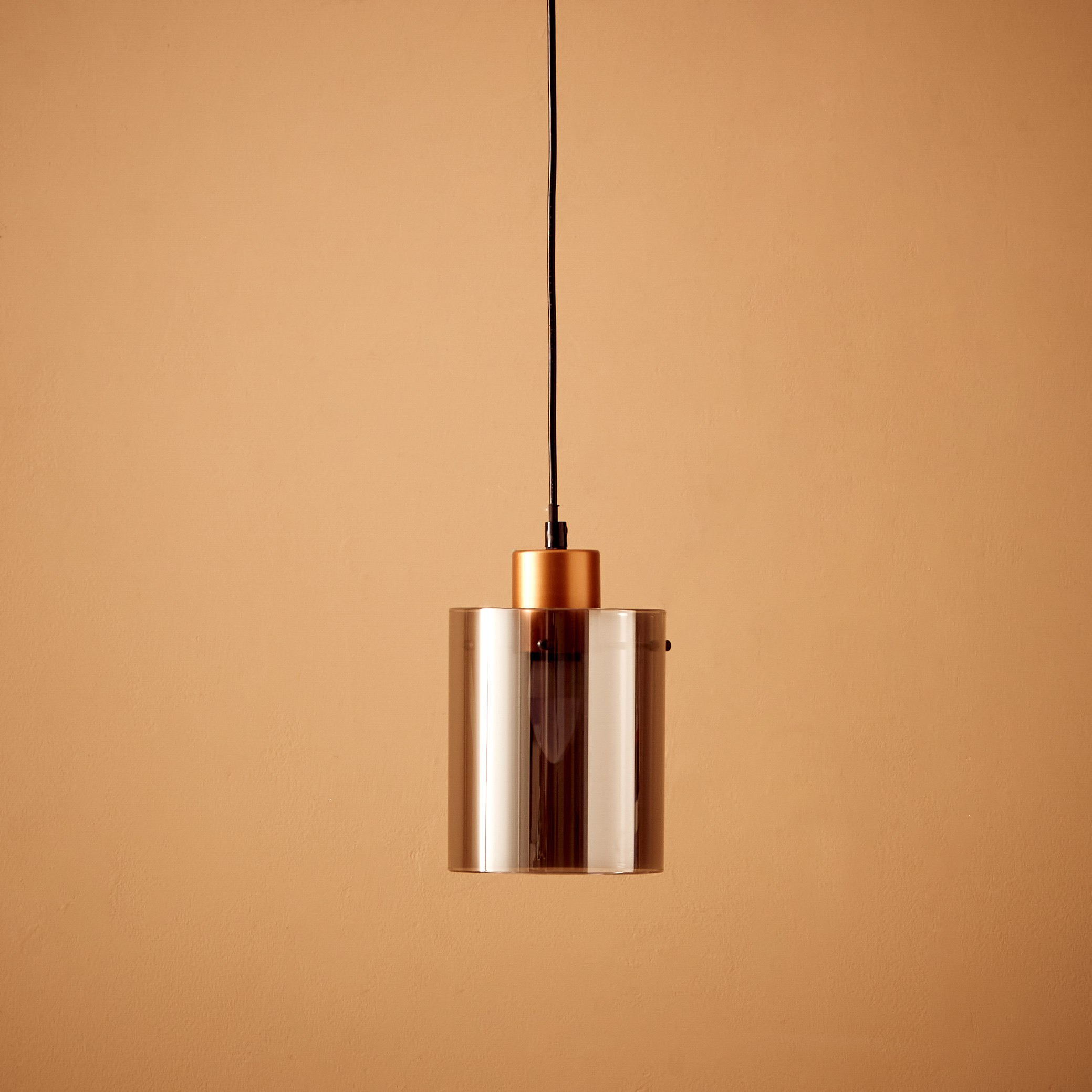 مصباح سقف زجاج أسطواني من إلما - 27×15 سم-hbxhomeware-hbxdecorandfurnishings-image-1