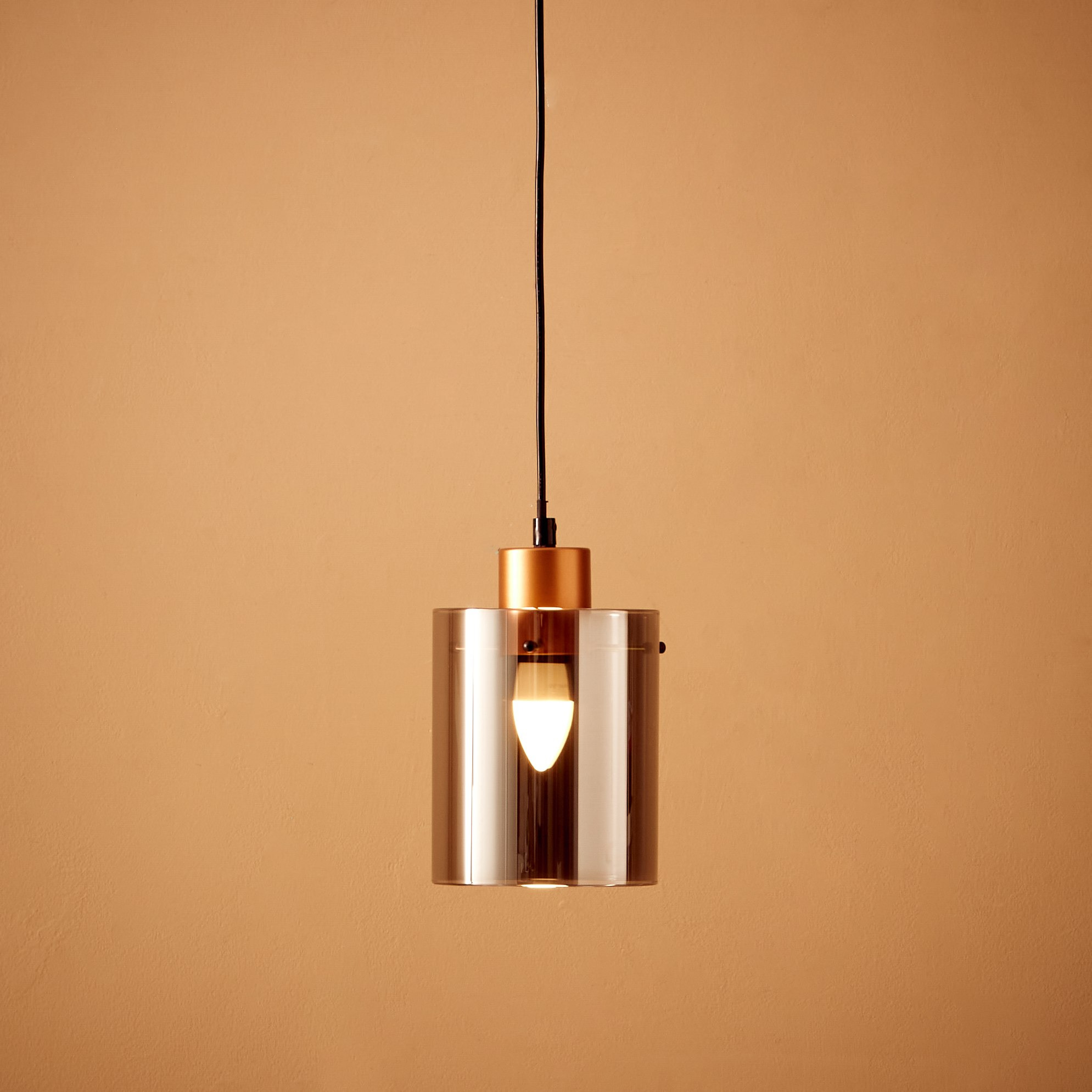 مصباح سقف زجاج أسطواني من إلما - 27×15 سم-hbxhomeware-hbxdecorandfurnishings-image-2
