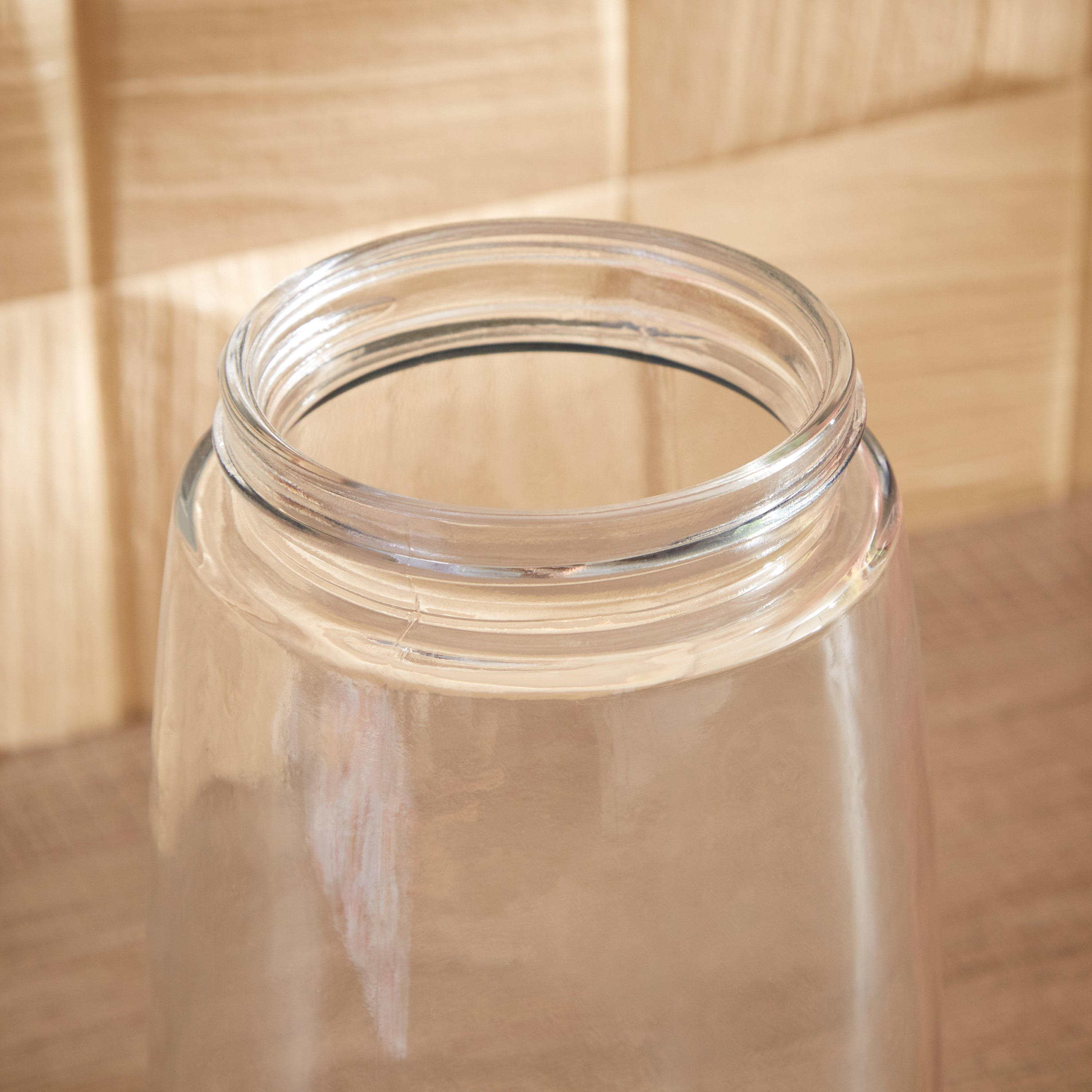 جرّة زجاج بغطاء من تريندي - 2 لتر-hbxhomeware-hbxkitchen-image-4