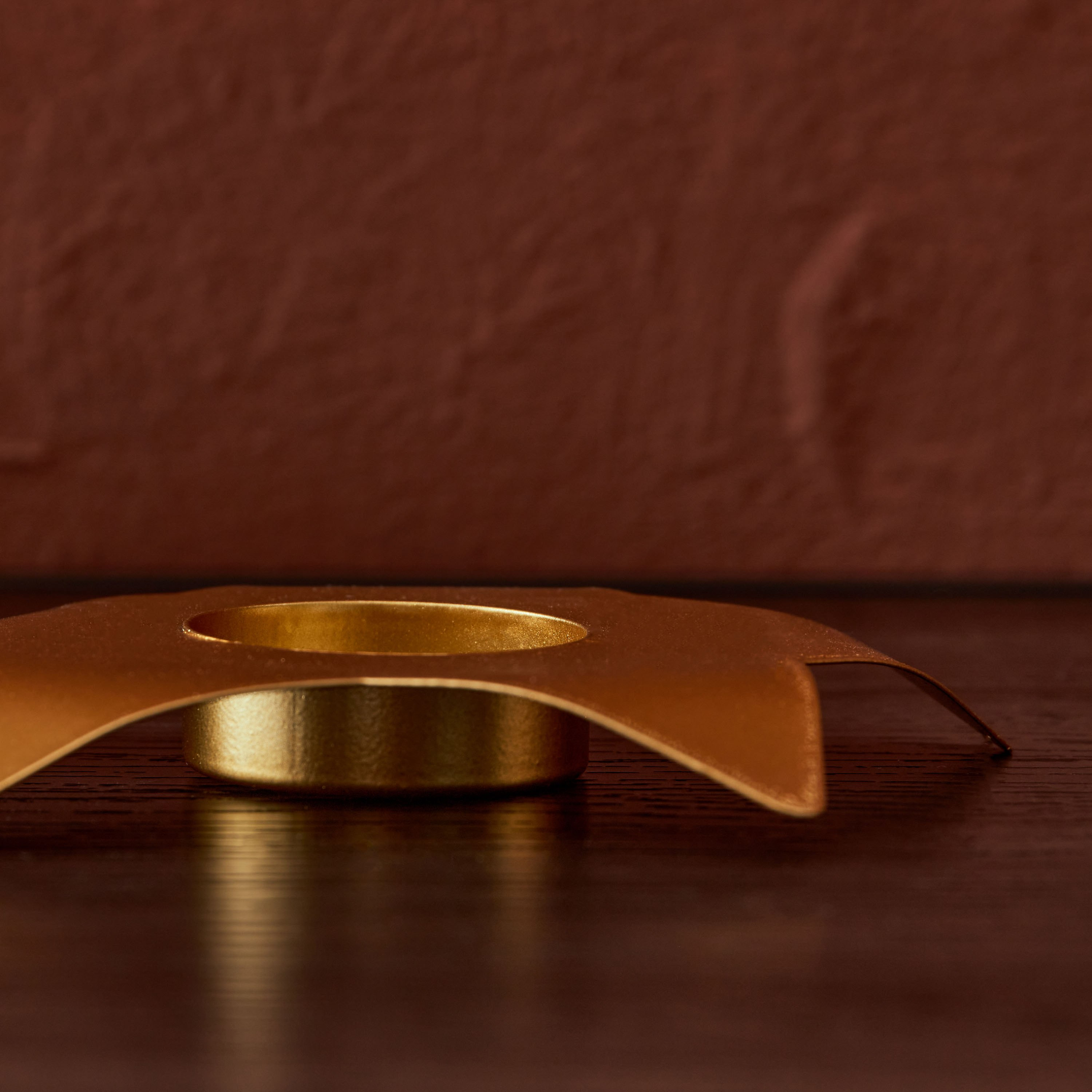 Nura Star Metallic Candleholder - 12x11x4 cm-hbxlivingroom-decorandaccessories-candleholders-image-4