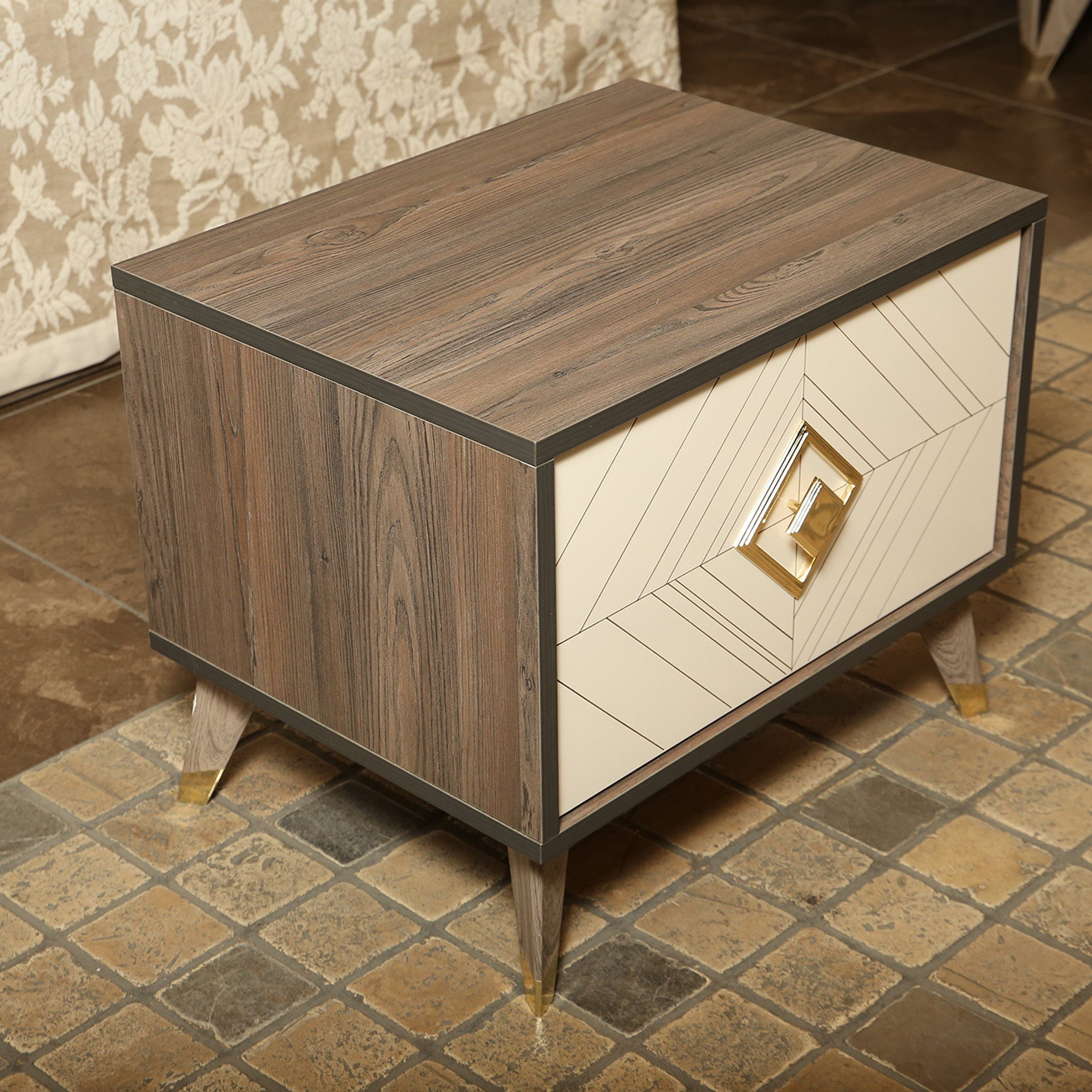 طقم غرفة نوم كينج 5 قطع من بريزما - 180x200 سم-hbxbedroom-bedsandbedsets-bedroomsets-king-image-10