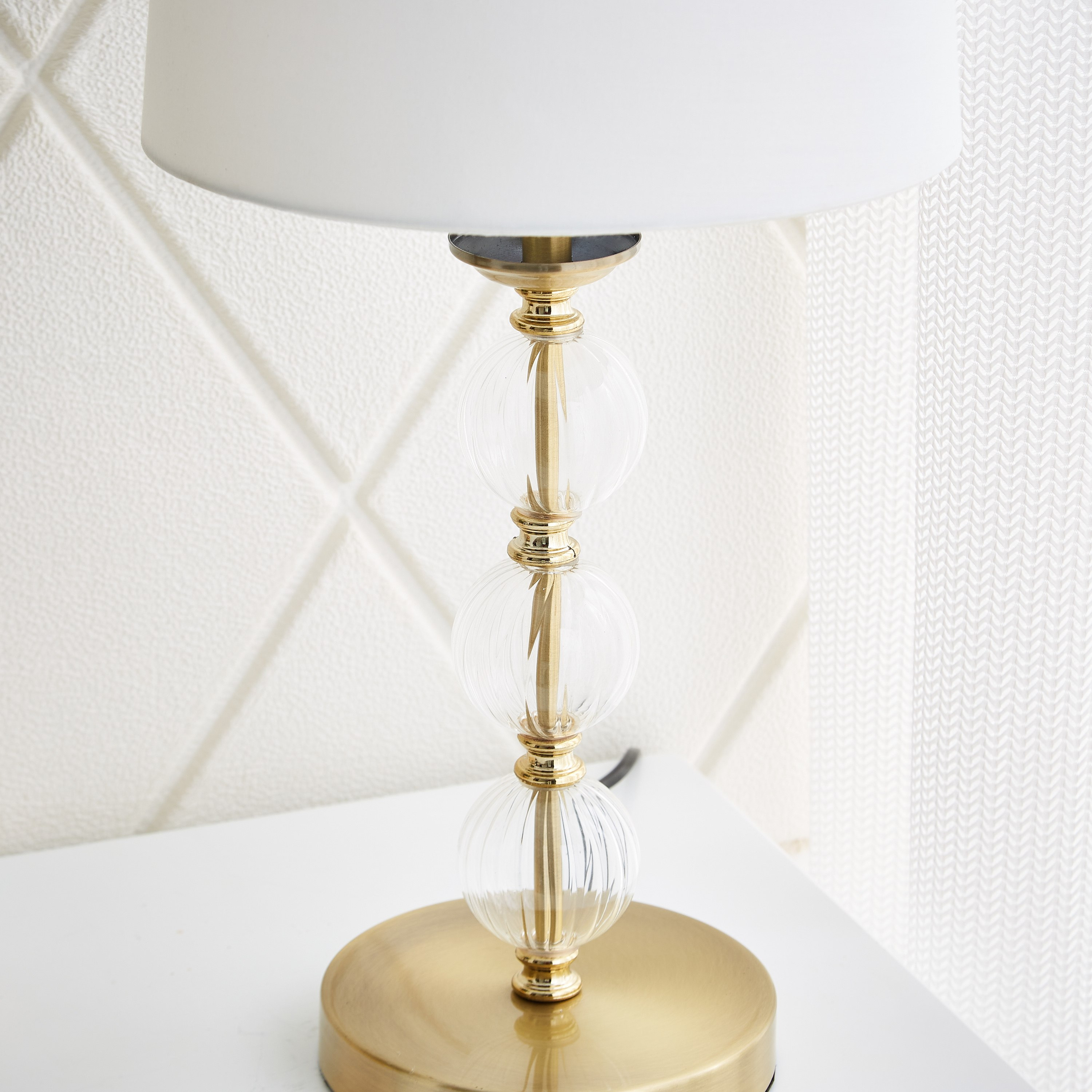 مصباح طاولة بغطاء معدني من كورسيكا - 25x51 سم-hbxlivingroom-lighting-tablelamps-image-3