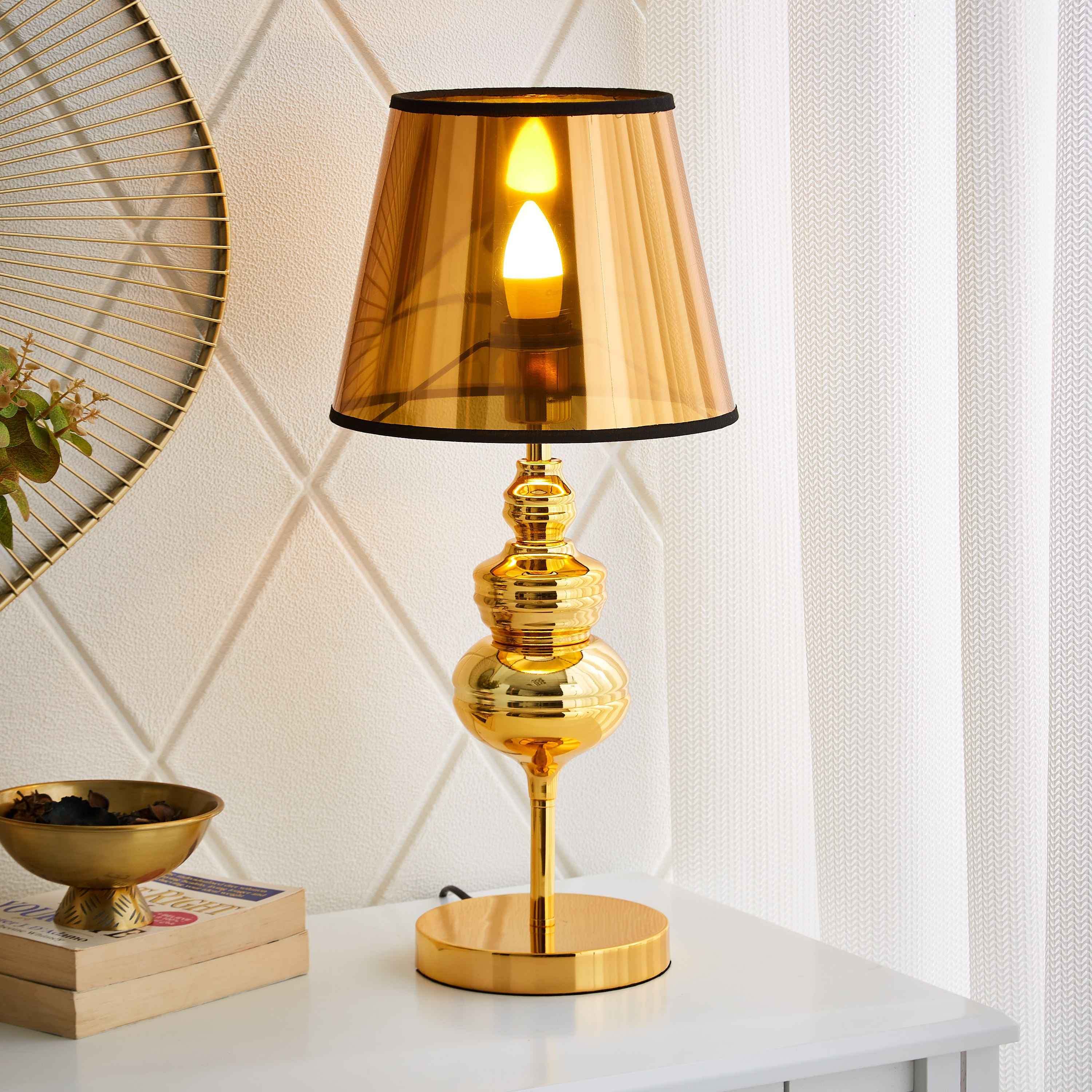 مصباح طاولة بغطاء بي في سي وقاعدة معدنية من كورسيكا - 25x55 سم-hbxlivingroom-lighting-tablelamps-image-2