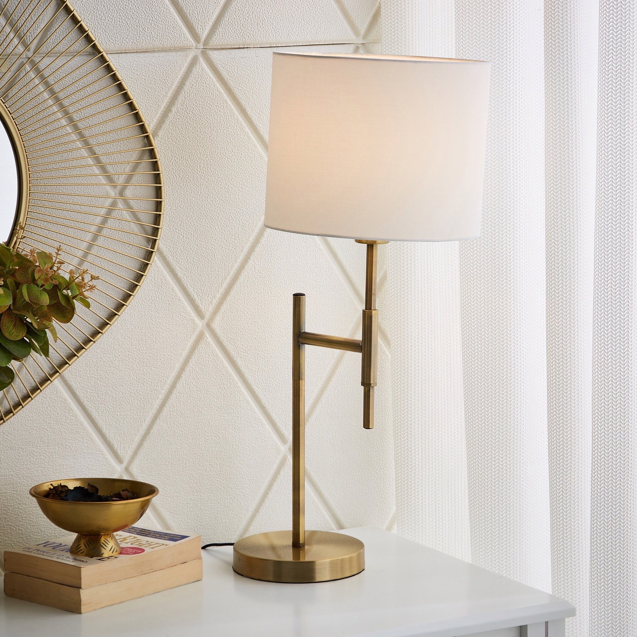 Corsica Table Lamp with Metal Base and Fabric Shade - 32x25x60 cm-hbxlivingroom-lighting-tablelamps-image-2