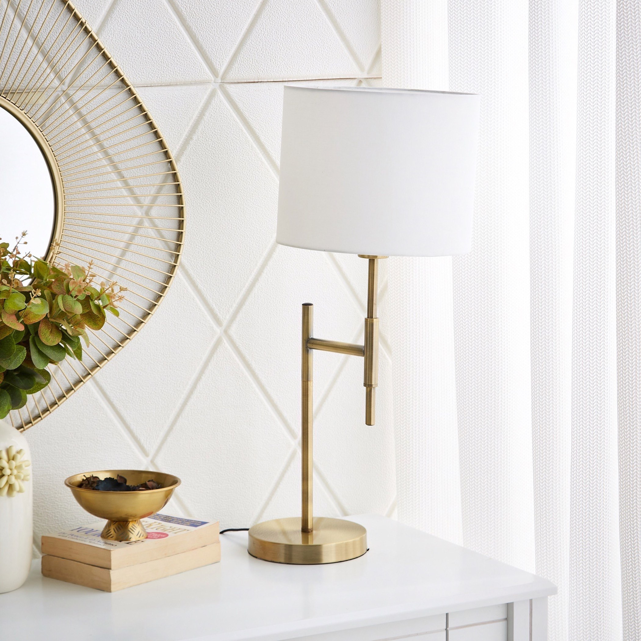 Corsica Table Lamp with Metal Base and Fabric Shade - 32x25x60 cm-hbxlivingroom-lighting-tablelamps-image-4