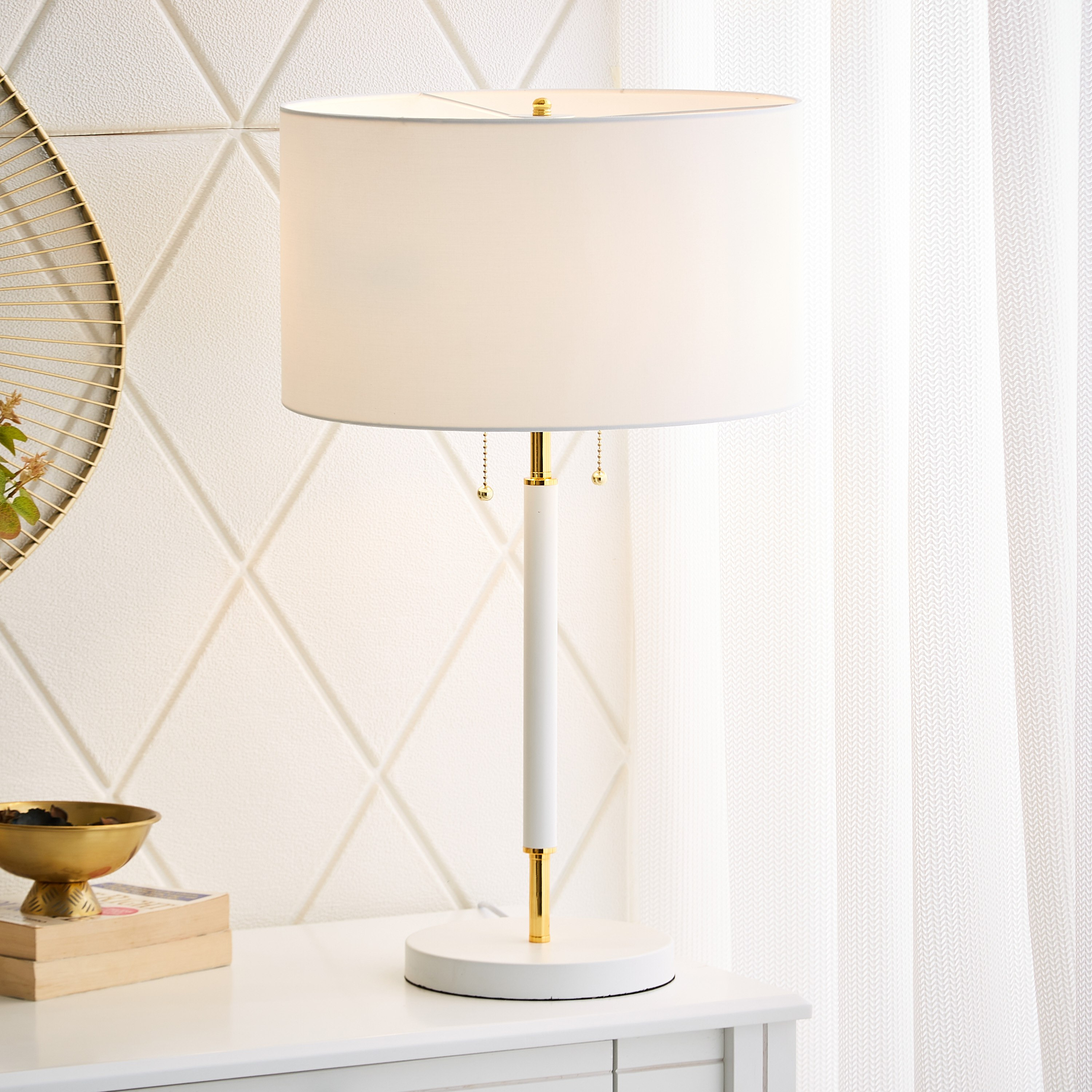 مصباح طاولة بغطاء معدني من كورسيكا - 38x65 سم-hbxlivingroom-lighting-tablelamps-image-2