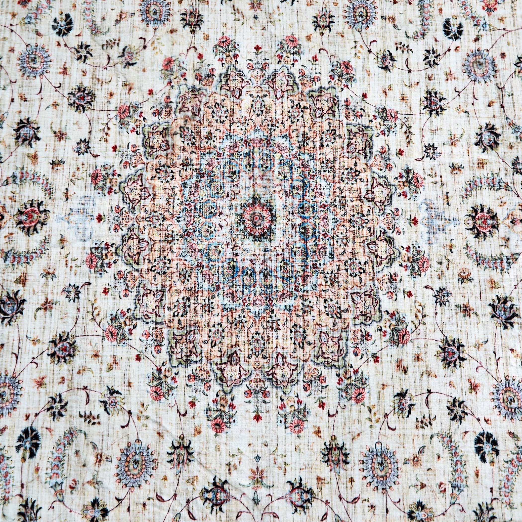 Miraj Yara Velvet Rug - 110x160 cm-hbxdecorandfurnishings-floorcoverings-rugs-image-3