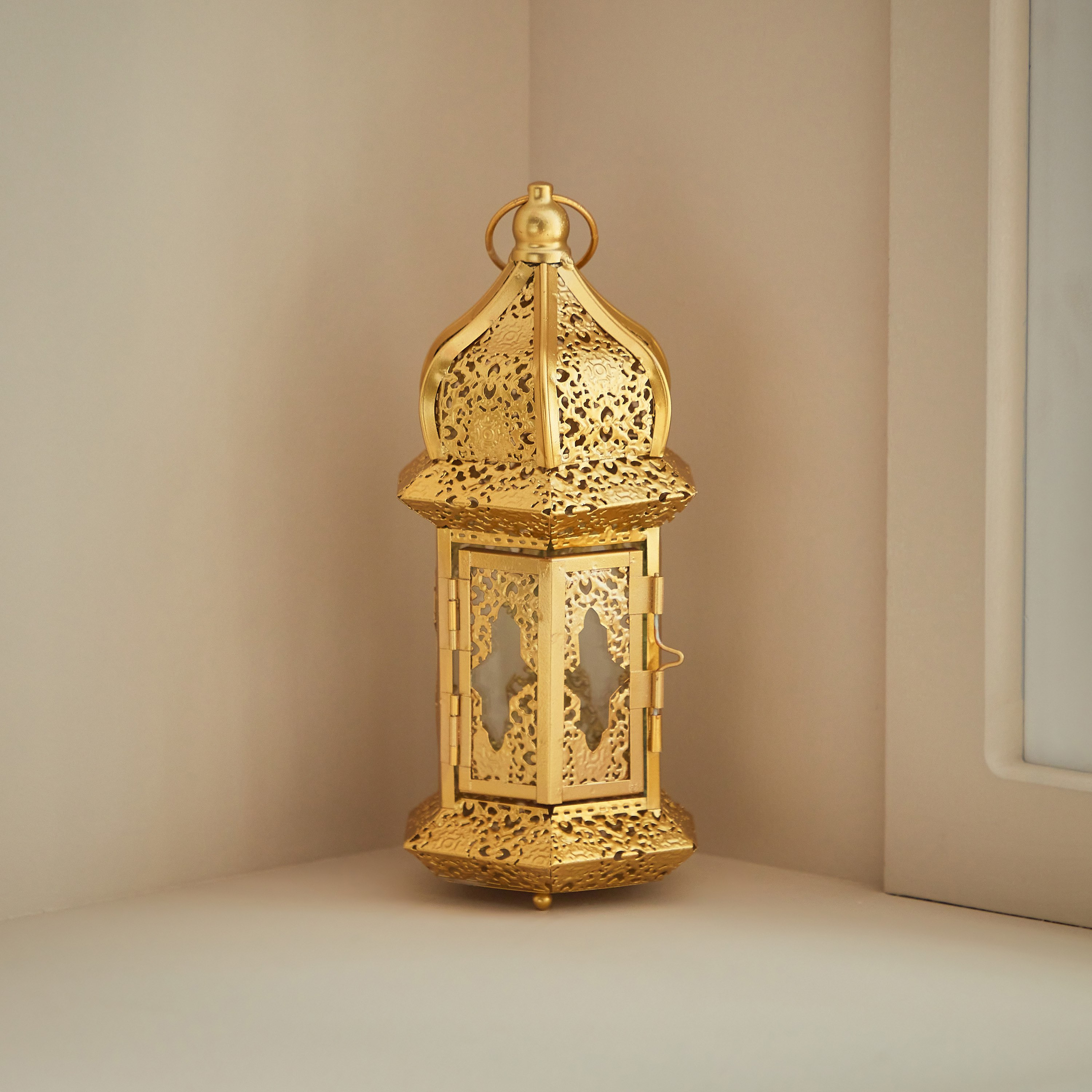 فانوس معدني من نور - 12x10x23 سم-hbxdecorandfurnishings-homeaccessories-lanterns-image-1