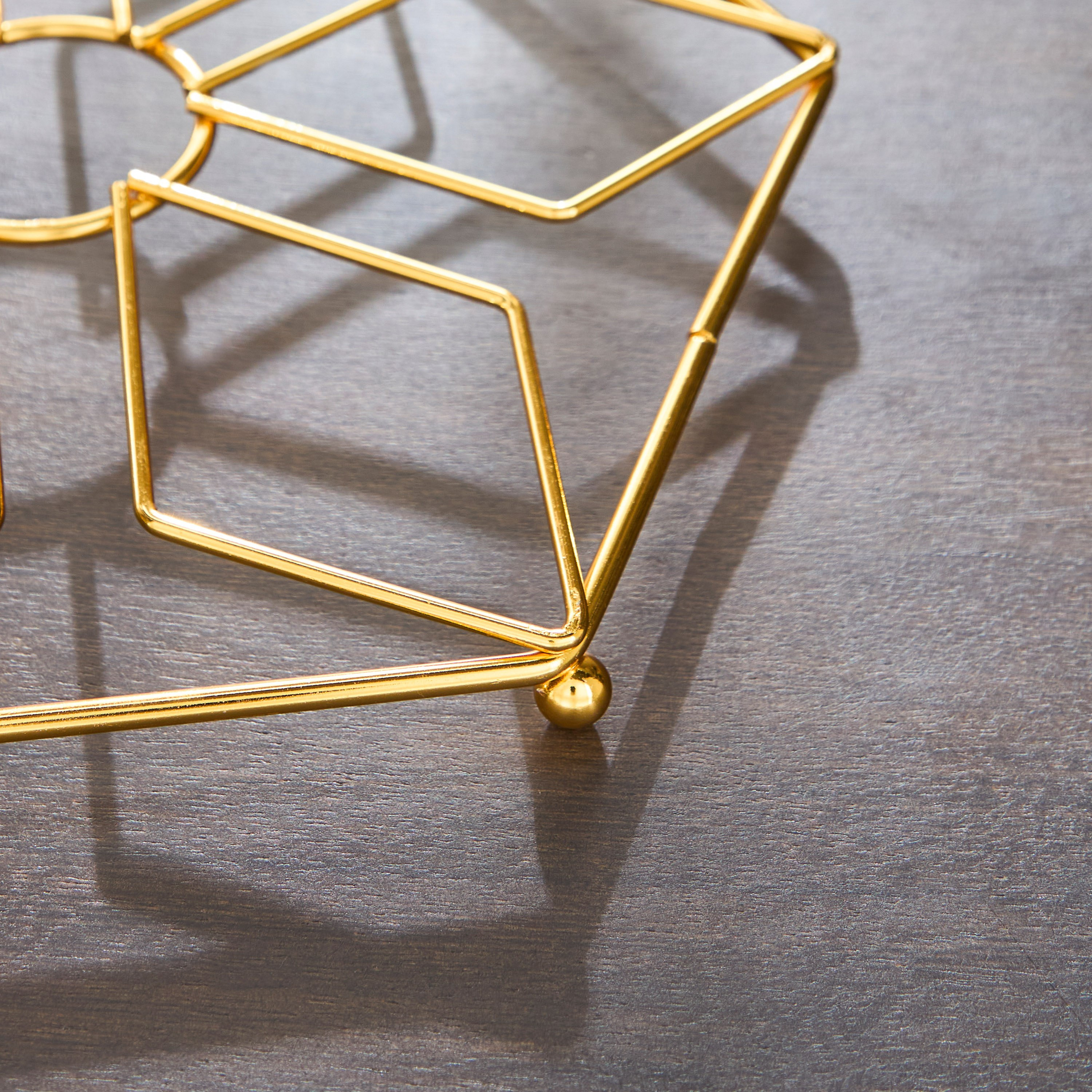 Royal Trivet - 18x18x5 cm-hbxhomeware-hbxkitchen-image-3