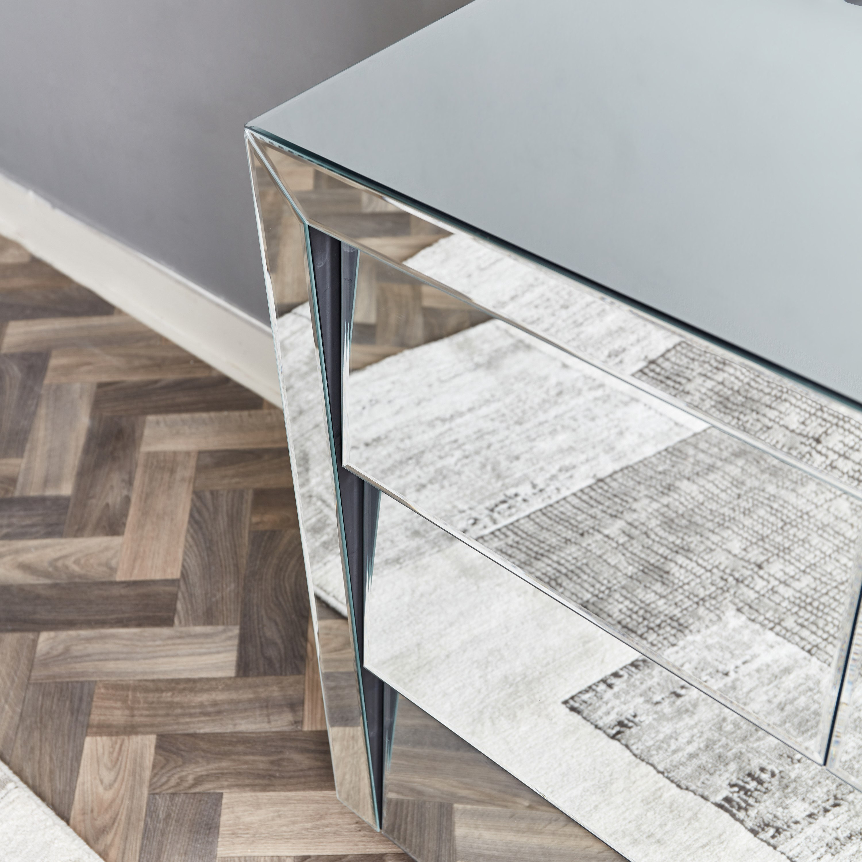 وحدة تخزين 4 أدراج - تايلور رود من موڤو-hbxfurniture-dressersandchests-chestofdrawers-image-7