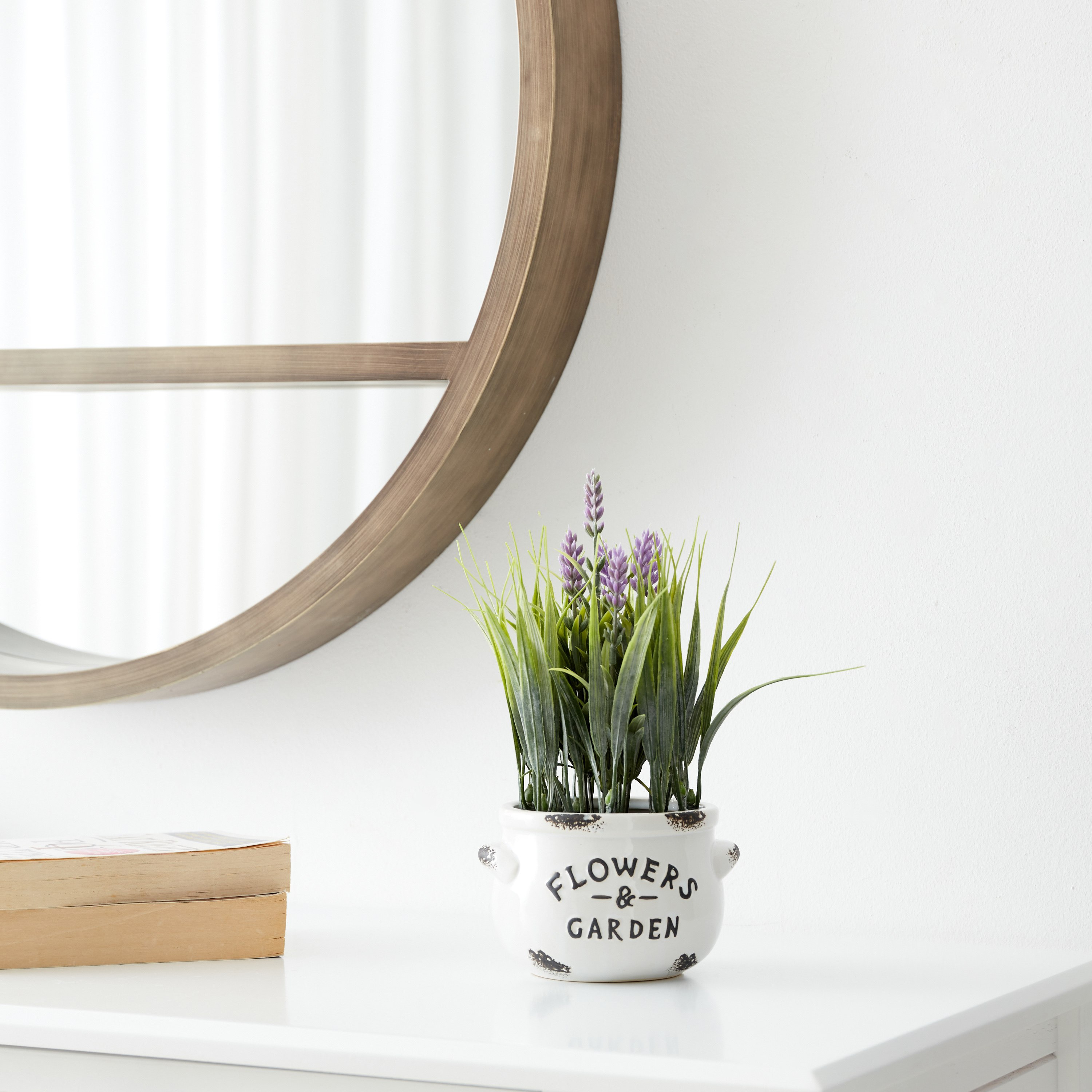 نبات خزامى بلاستيك في إناء زرع سيراميك من هالي - 28 سم-hbxdecorandfurnishings-homeaccessories-artificialflowersandplants-image-2