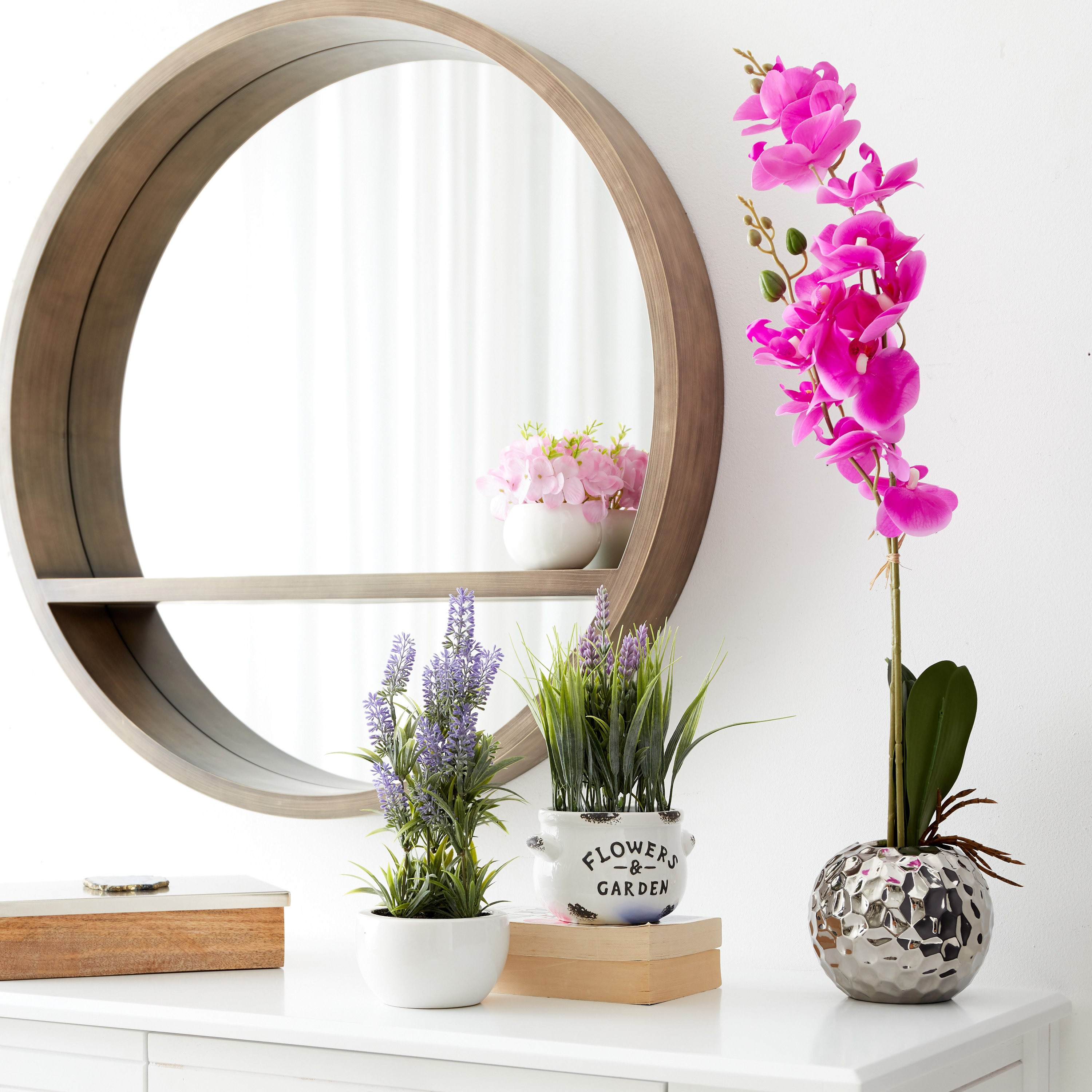 نبات خزامى بلاستيك في إناء زرع سيراميك من هالي - 12x12x33 سم-hbxdecorandfurnishings-homeaccessories-artificialflowersandplants-image-5