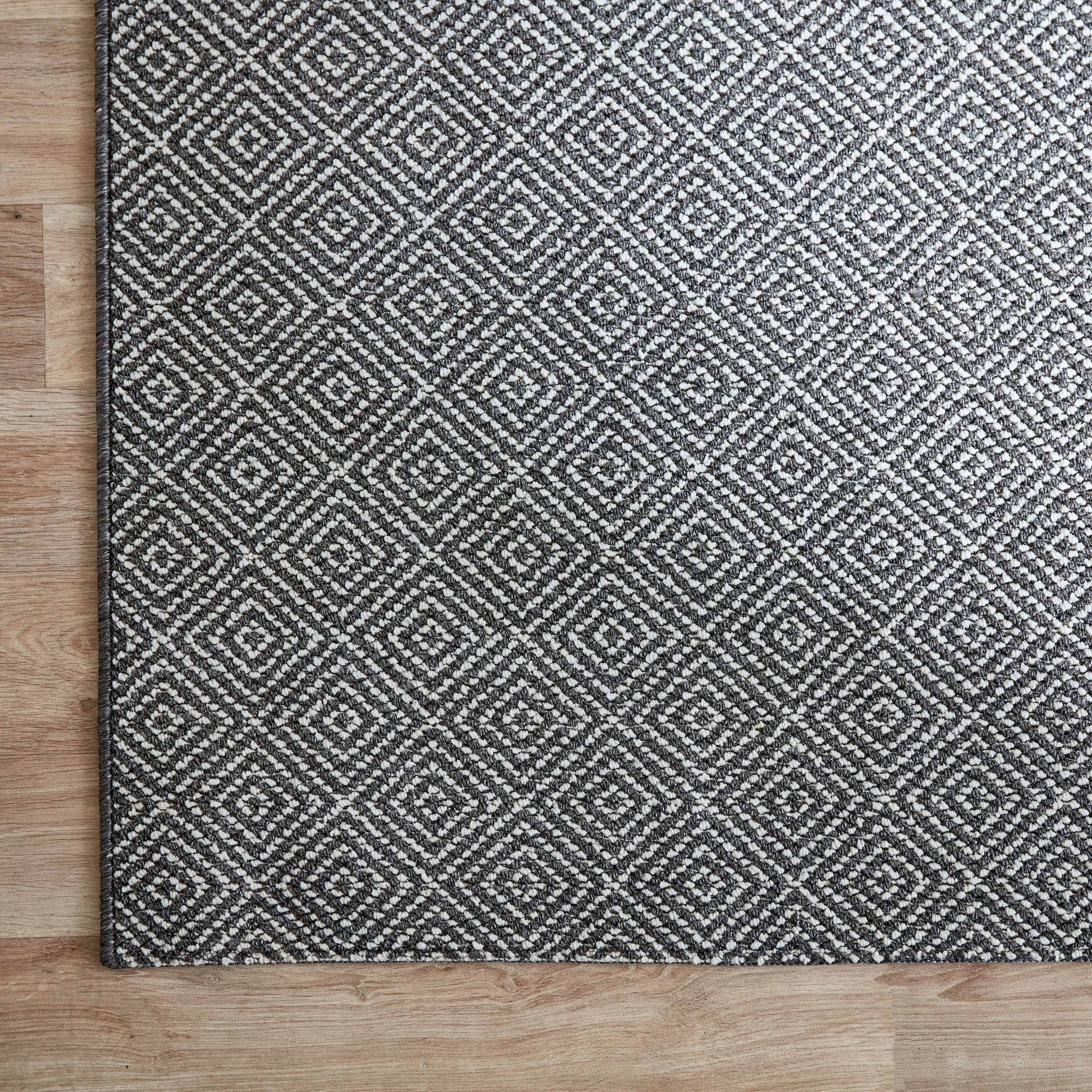 سجادة بولي بروبلين مقاومة للانزلاق من فورم - 133x190 سم-hbxdecorandfurnishings-floorcoverings-rugs-image-2