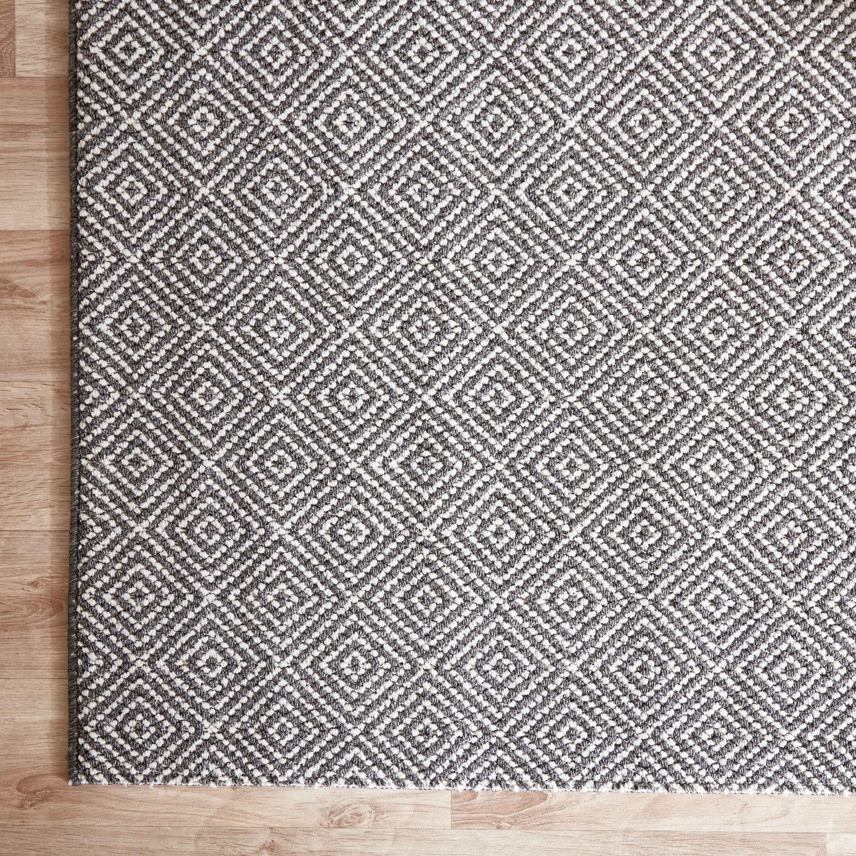 سجادة بولي بروبلين مقاومة للانزلاق من فورم - 67x150 سم-hbxdecorandfurnishings-floorcoverings-rugs-image-2