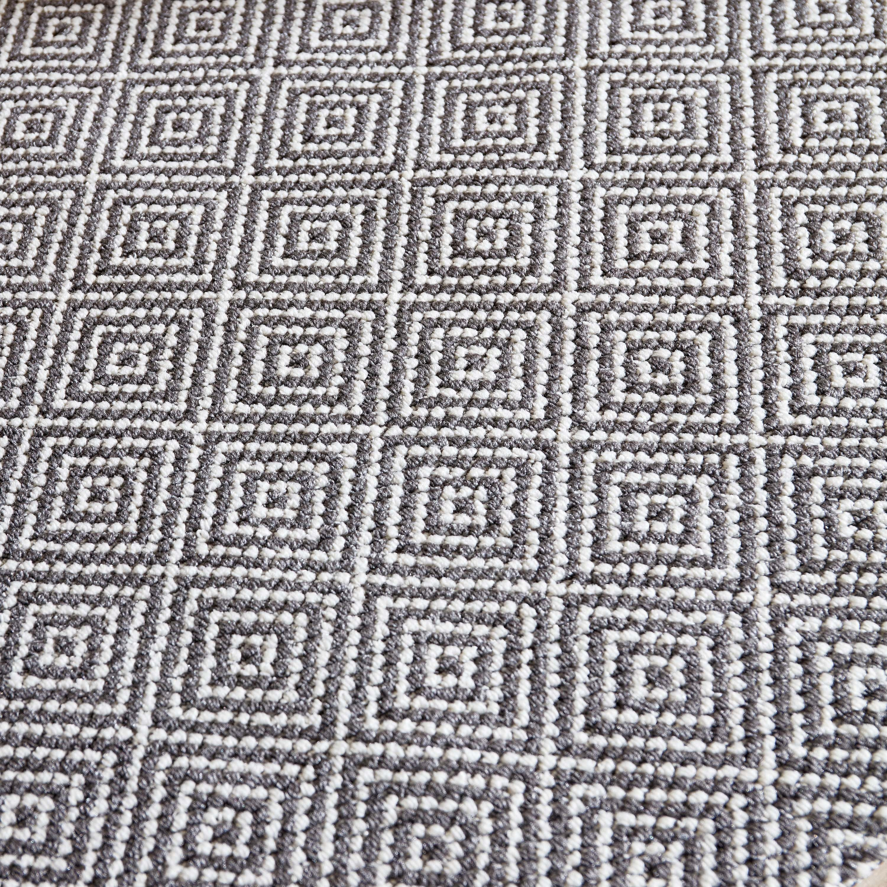 سجادة بولي بروبلين مقاومة للانزلاق من فورم - 67x150 سم-hbxdecorandfurnishings-floorcoverings-rugs-image-3